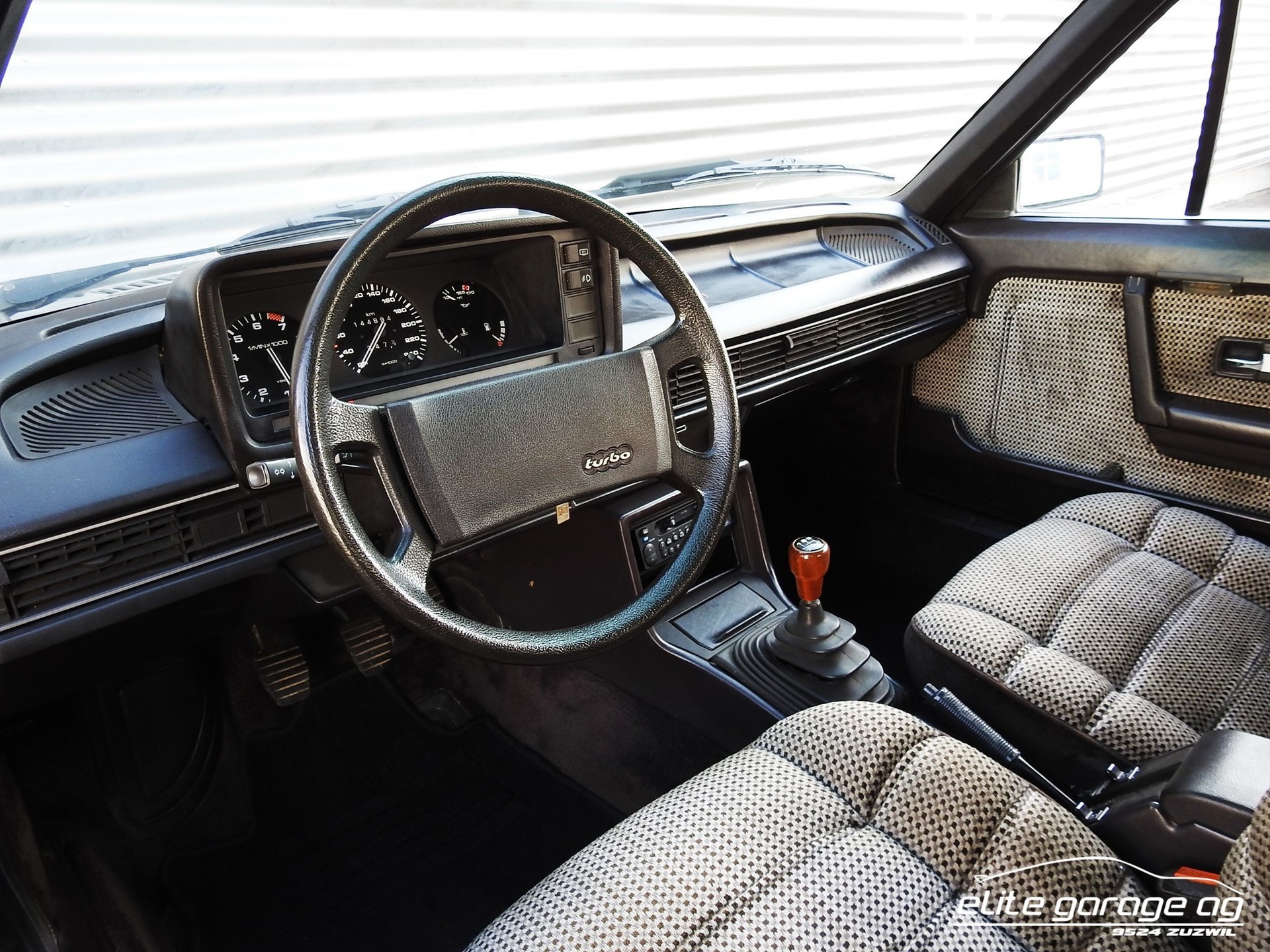 AUDI 200 Turbo 5E-image-8