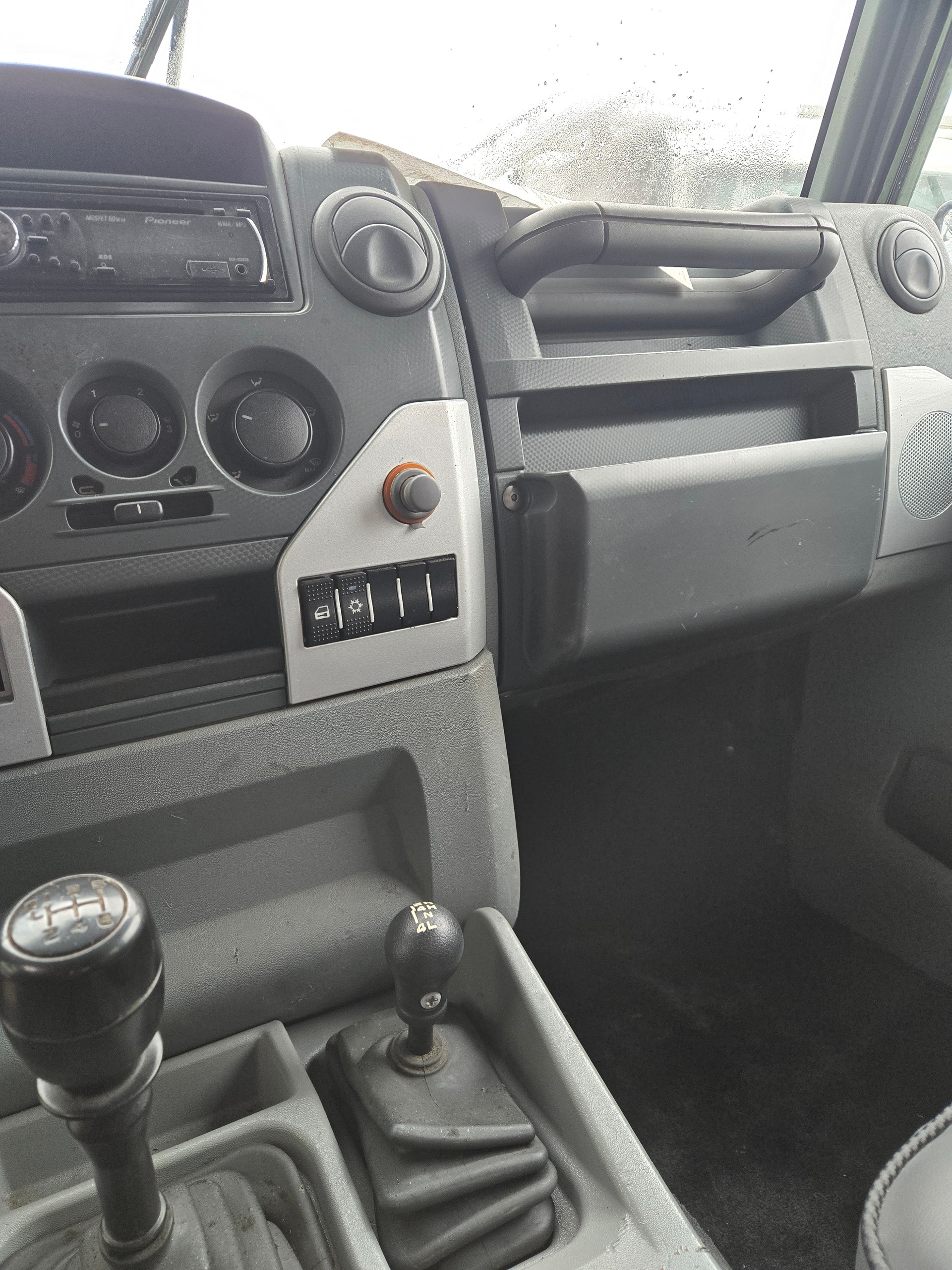IVECO Massif 3.0 HPT Stationw.-image-15