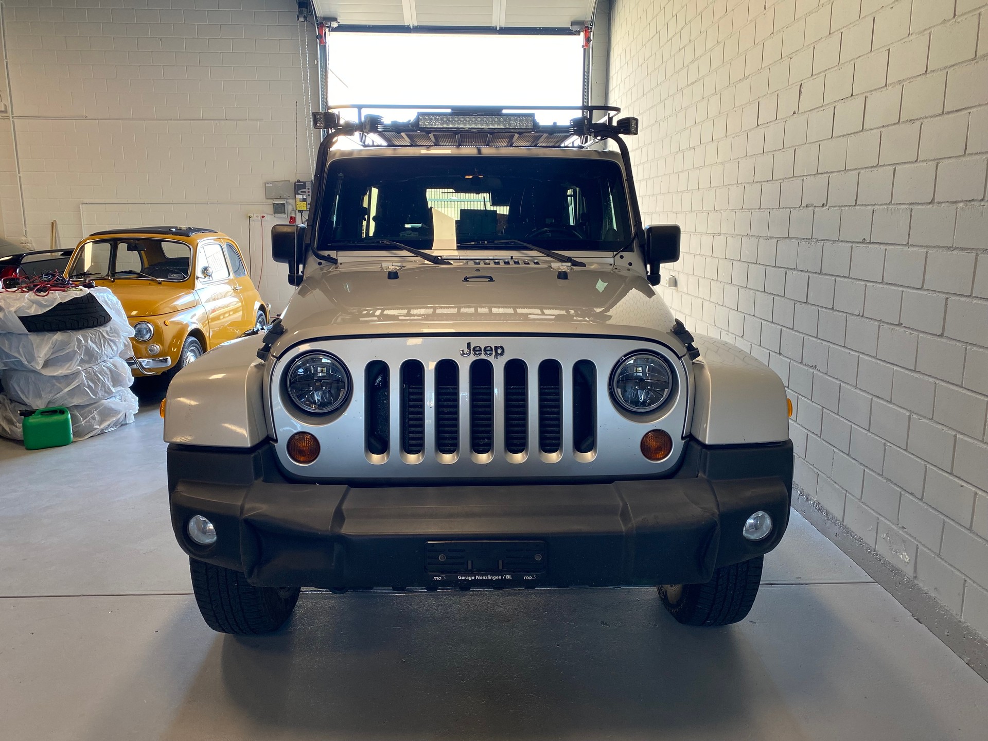 JEEP 2.8CRD Unlimited Arctic Automatic-image-2