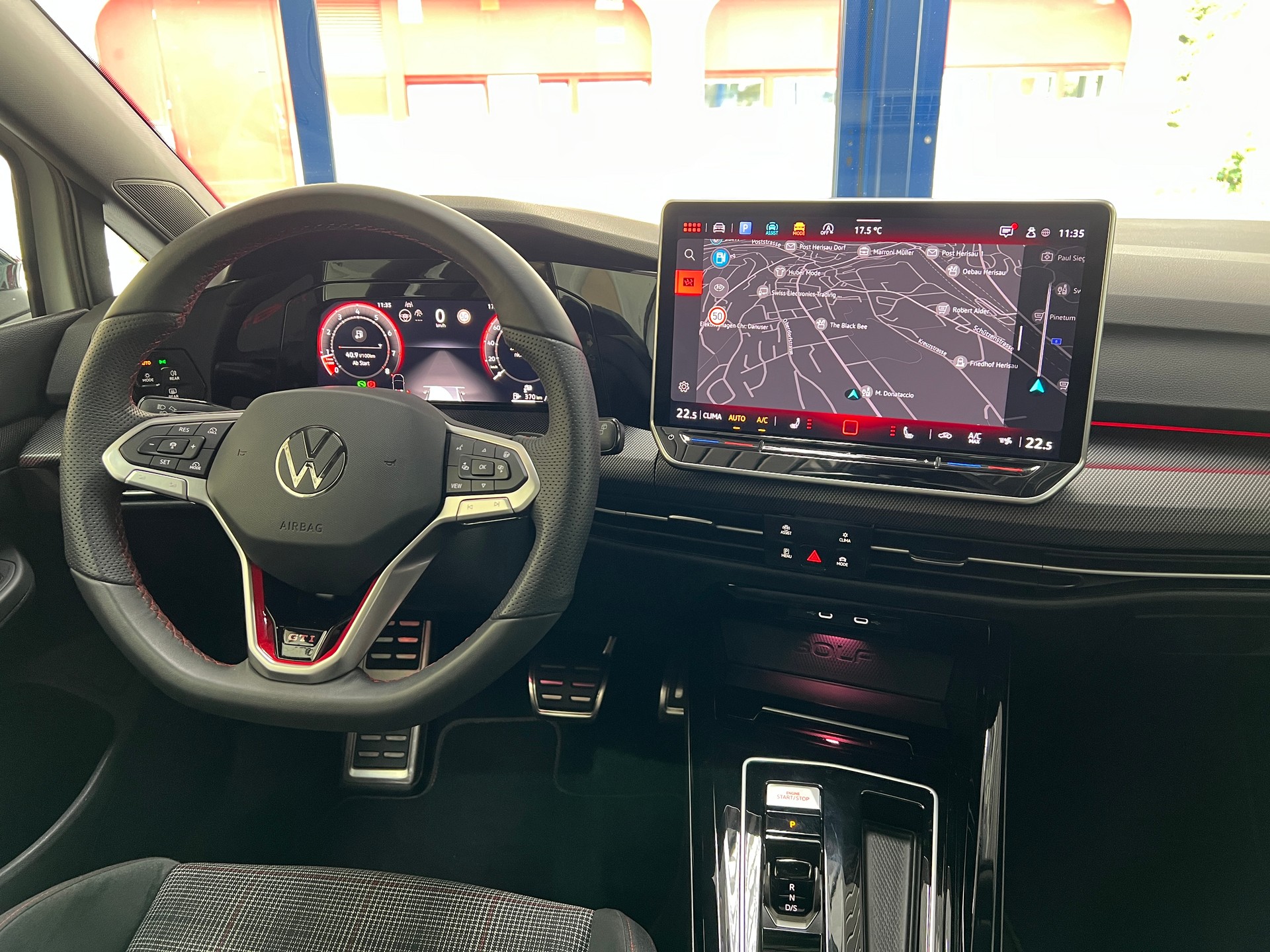 VW Golf 2.0 TSI GTI DSG / Neustes Model / 4.3% Leasing-image-16