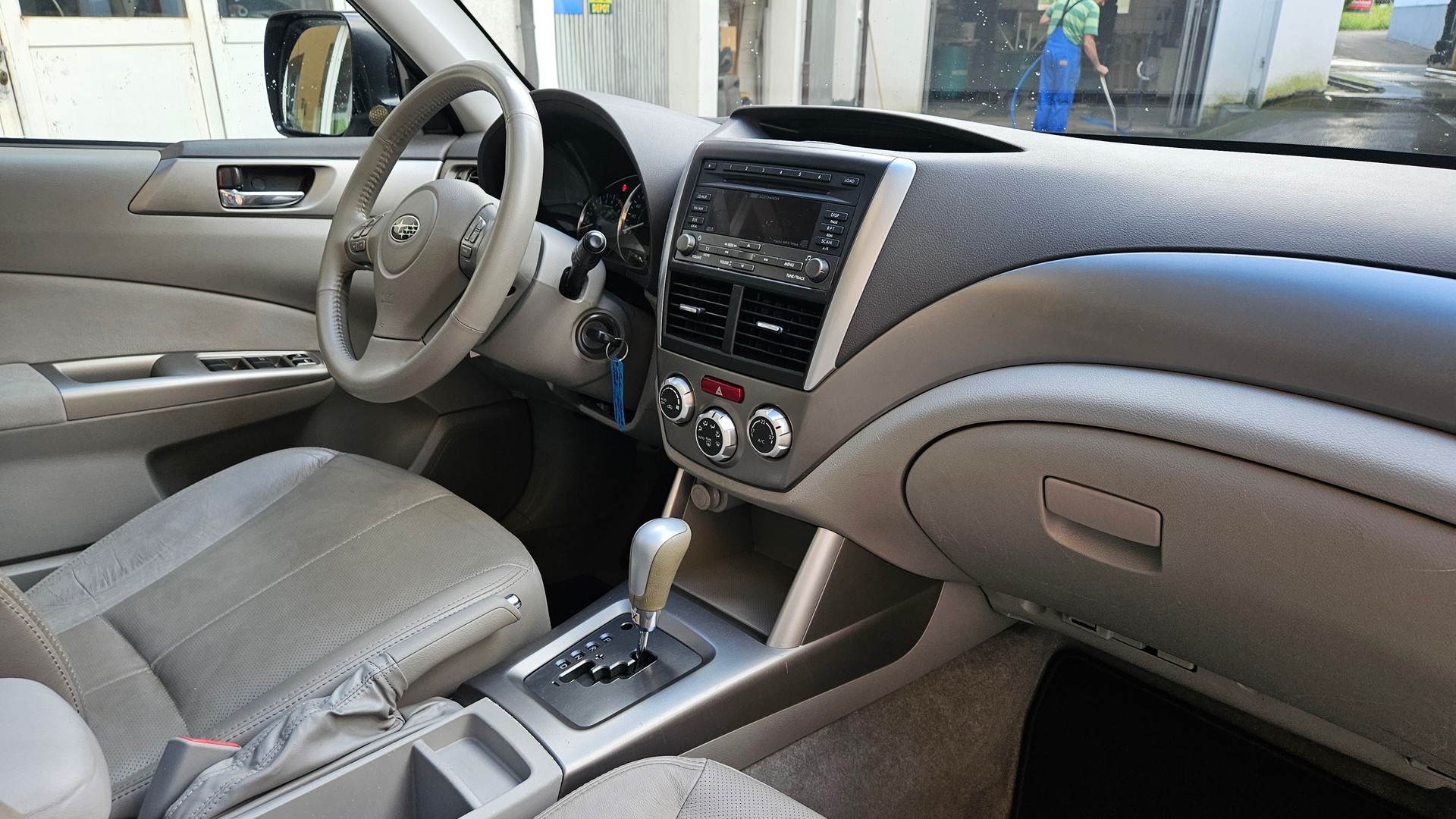 SUBARU Forester 2.0XS Limited-image-10