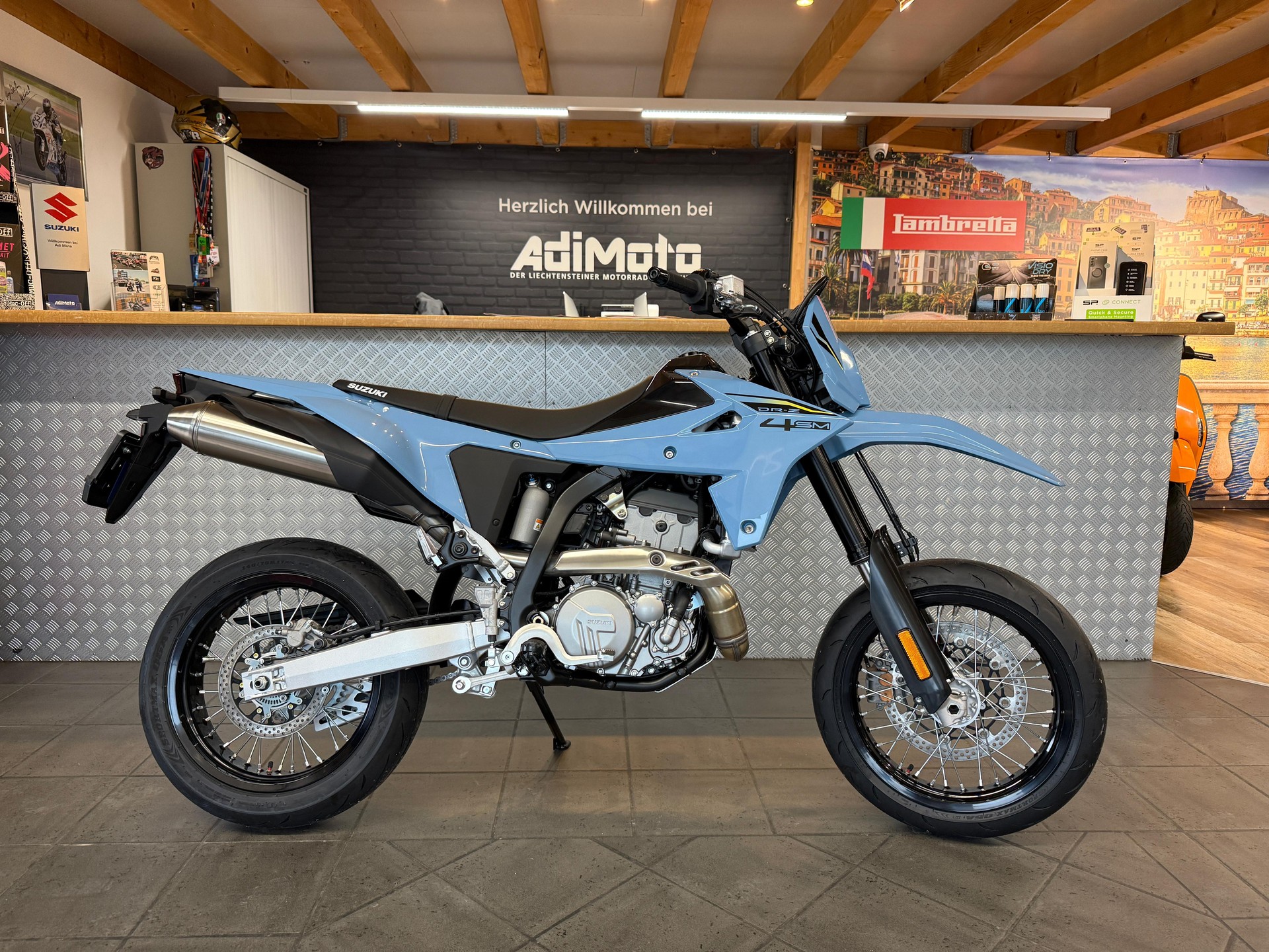 SUZUKI DR-Z 400
