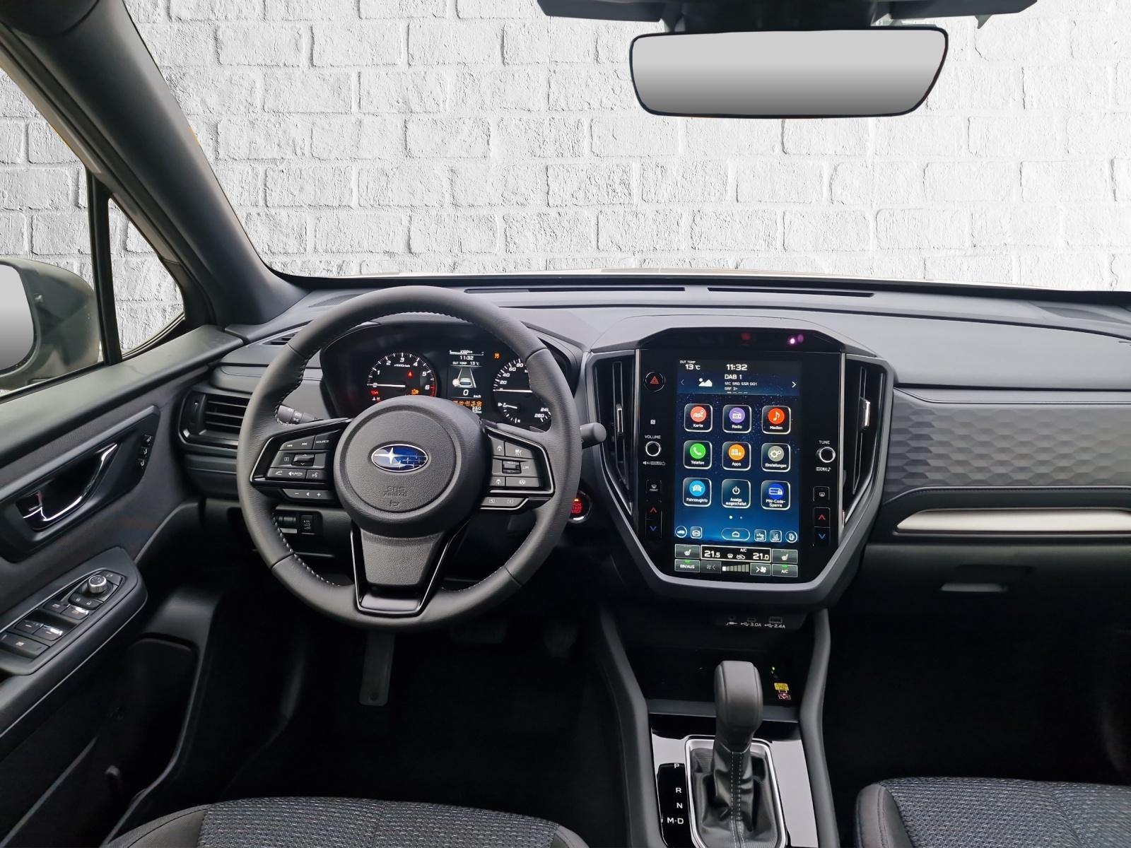 SUBARU Forester Station 2.0i e-Boxer Swiss Plus-image-4