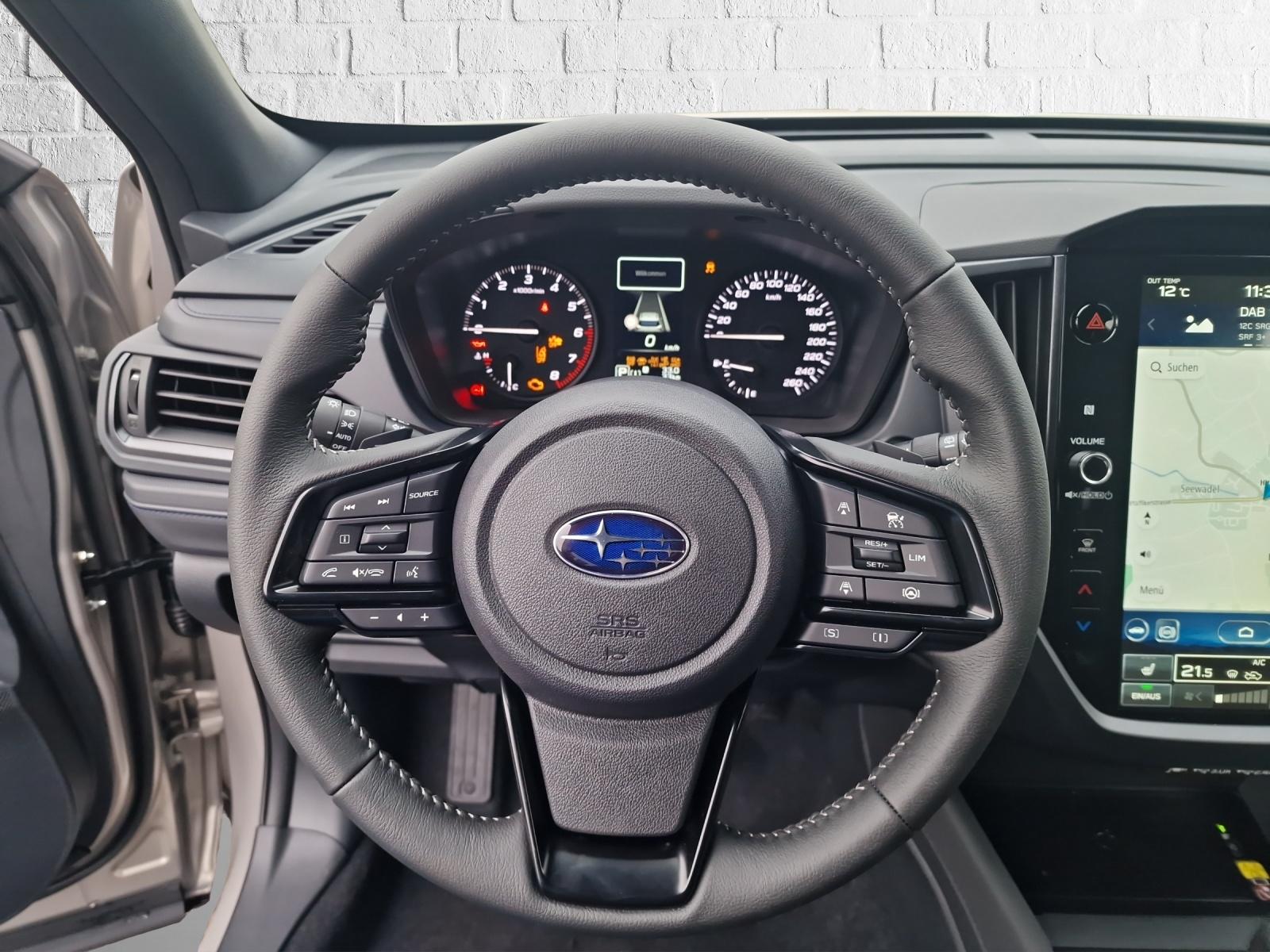 SUBARU Forester Station 2.0i e-Boxer Swiss Plus-image-13
