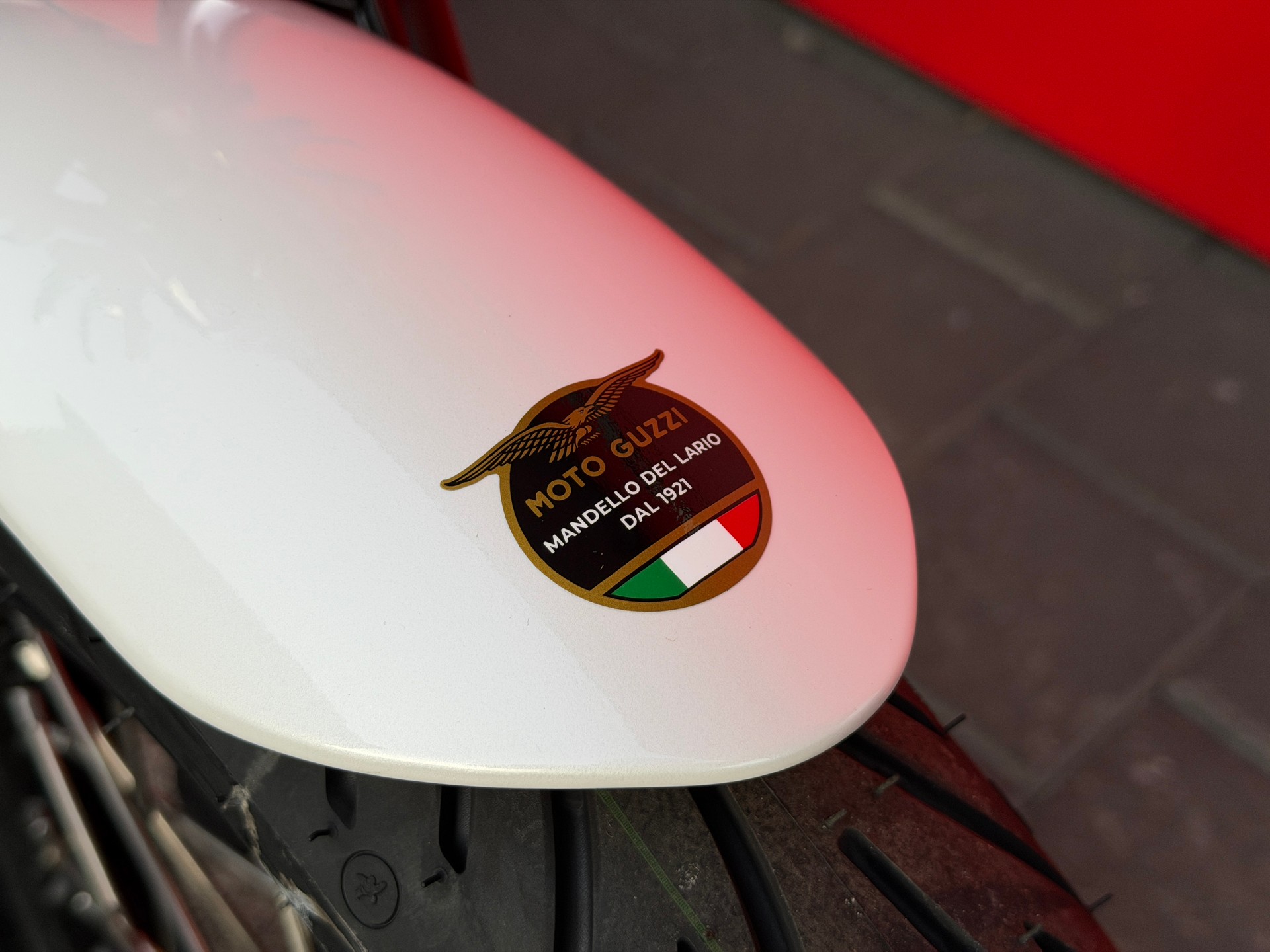 MOTO GUZZI V7 IV 850 Special E5+-image-6