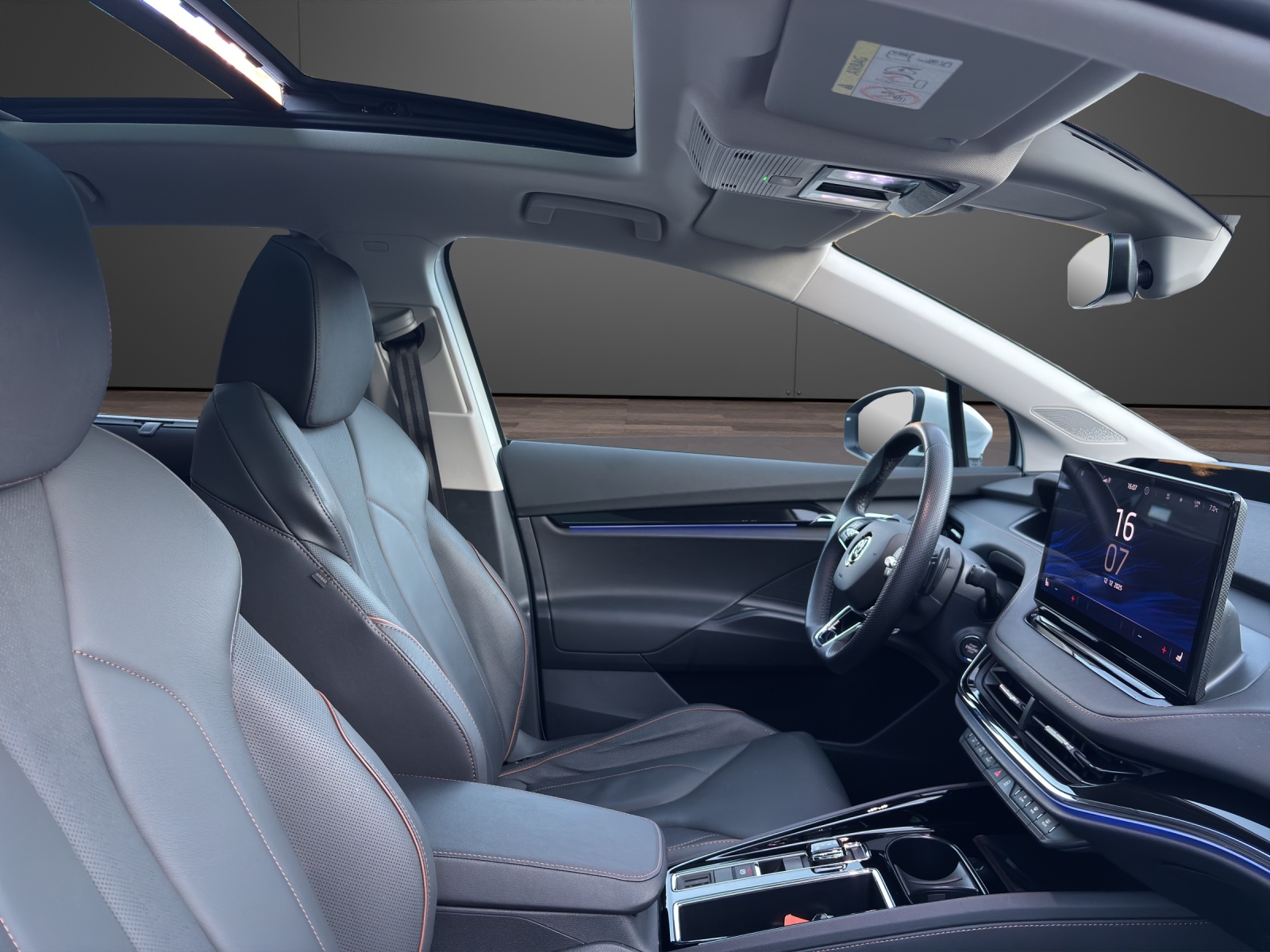 SKODA Enyaq iV 80x-image-8