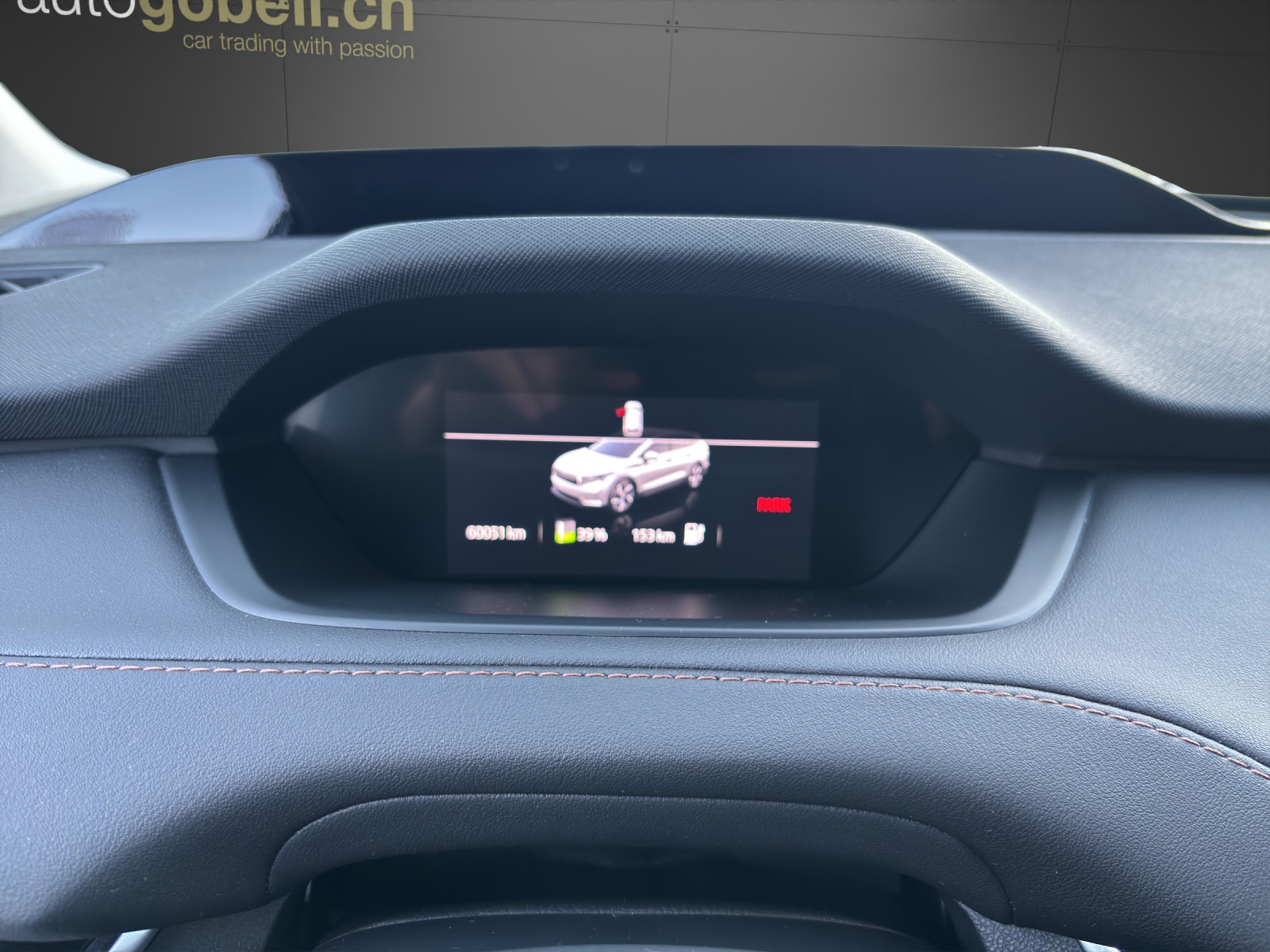 SKODA Enyaq iV 80x-image-5
