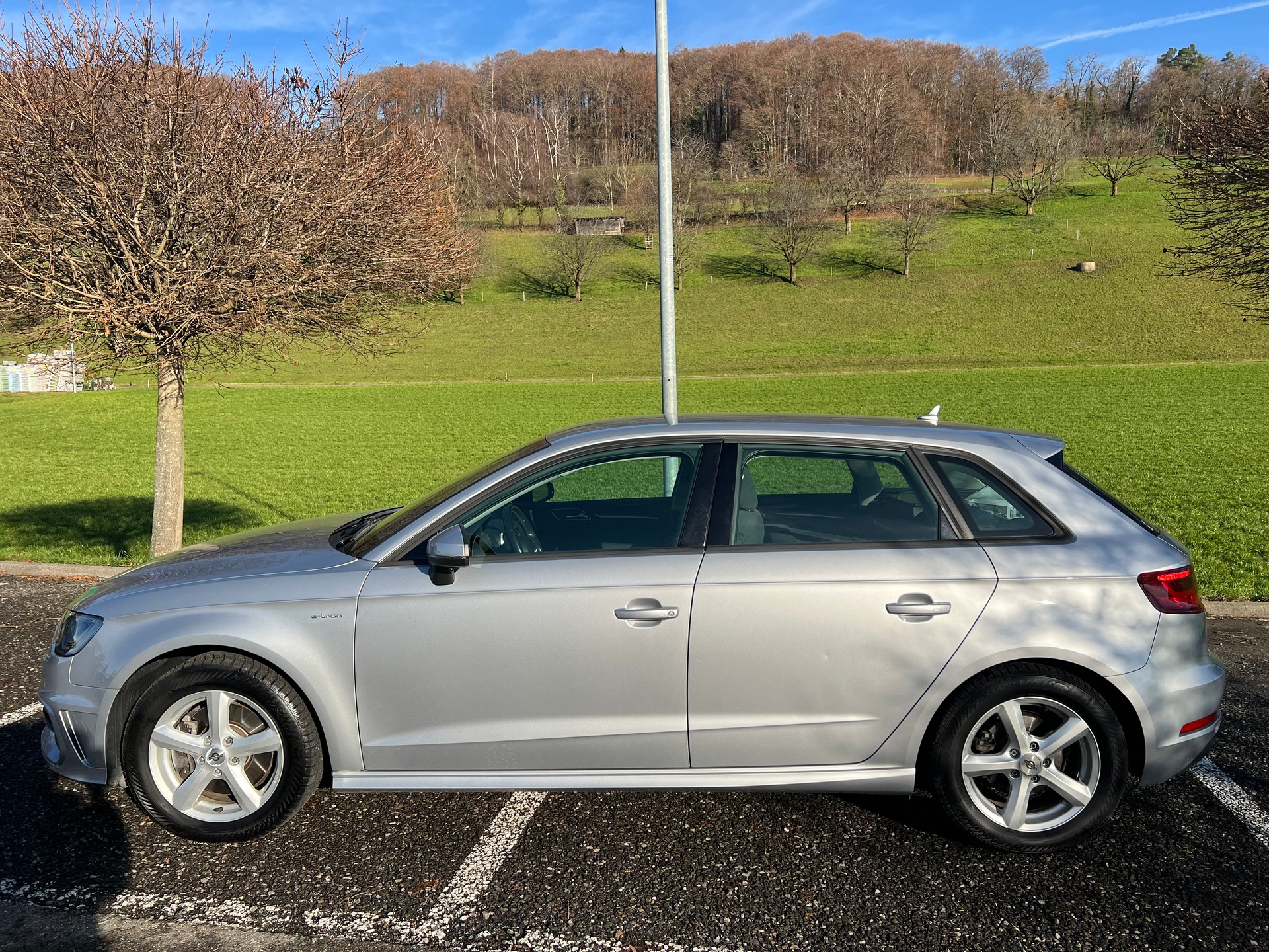 AUDI A3 Sportback 1.4 e-tron Ambition S-tronic-showroom-element-3