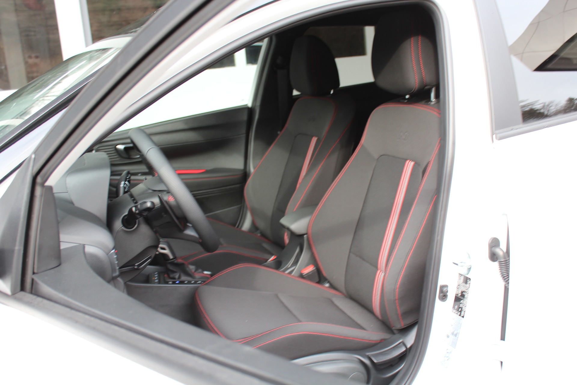 HYUNDAI i20 1.0 T-GDi N-Line DCT-image-8
