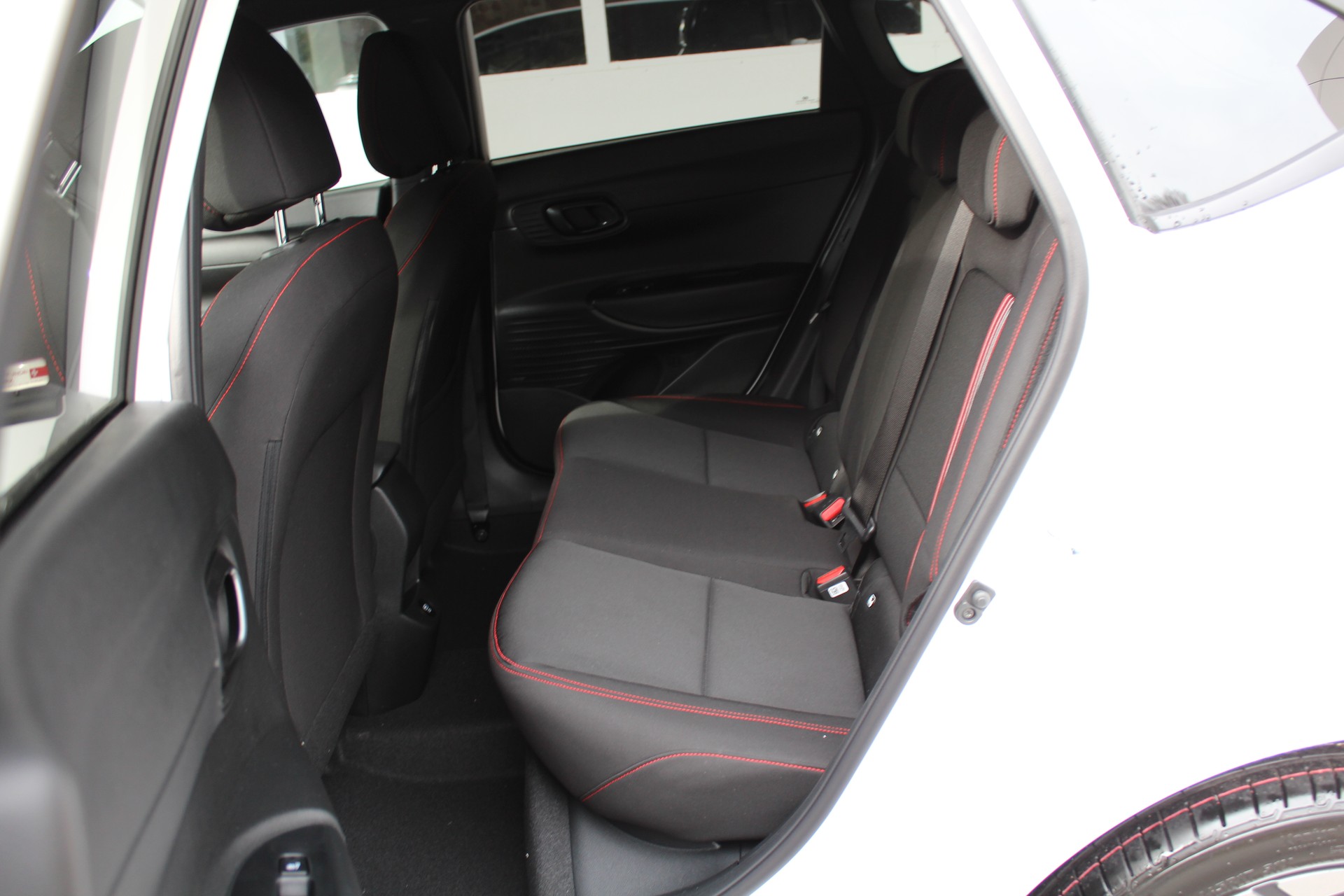 HYUNDAI i20 1.0 T-GDi N-Line DCT-image-9