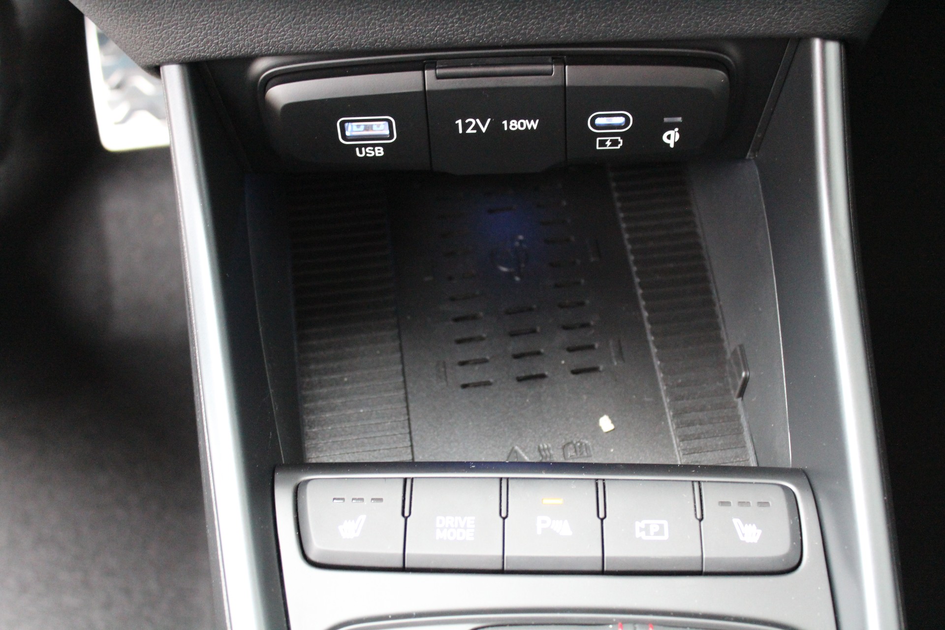 HYUNDAI i20 1.0 T-GDi N-Line DCT-image-18