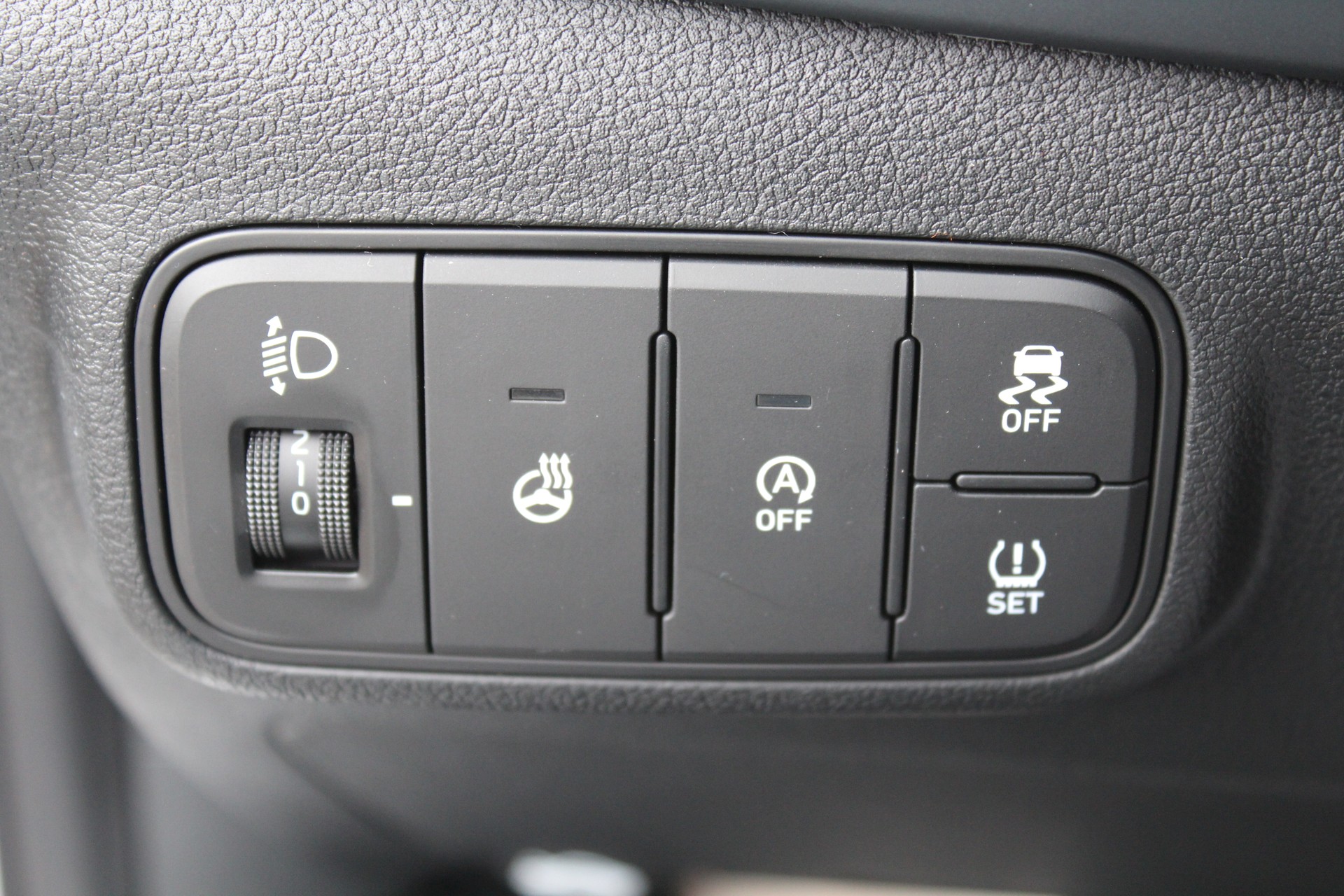 HYUNDAI i20 1.0 T-GDi N-Line DCT-image-17