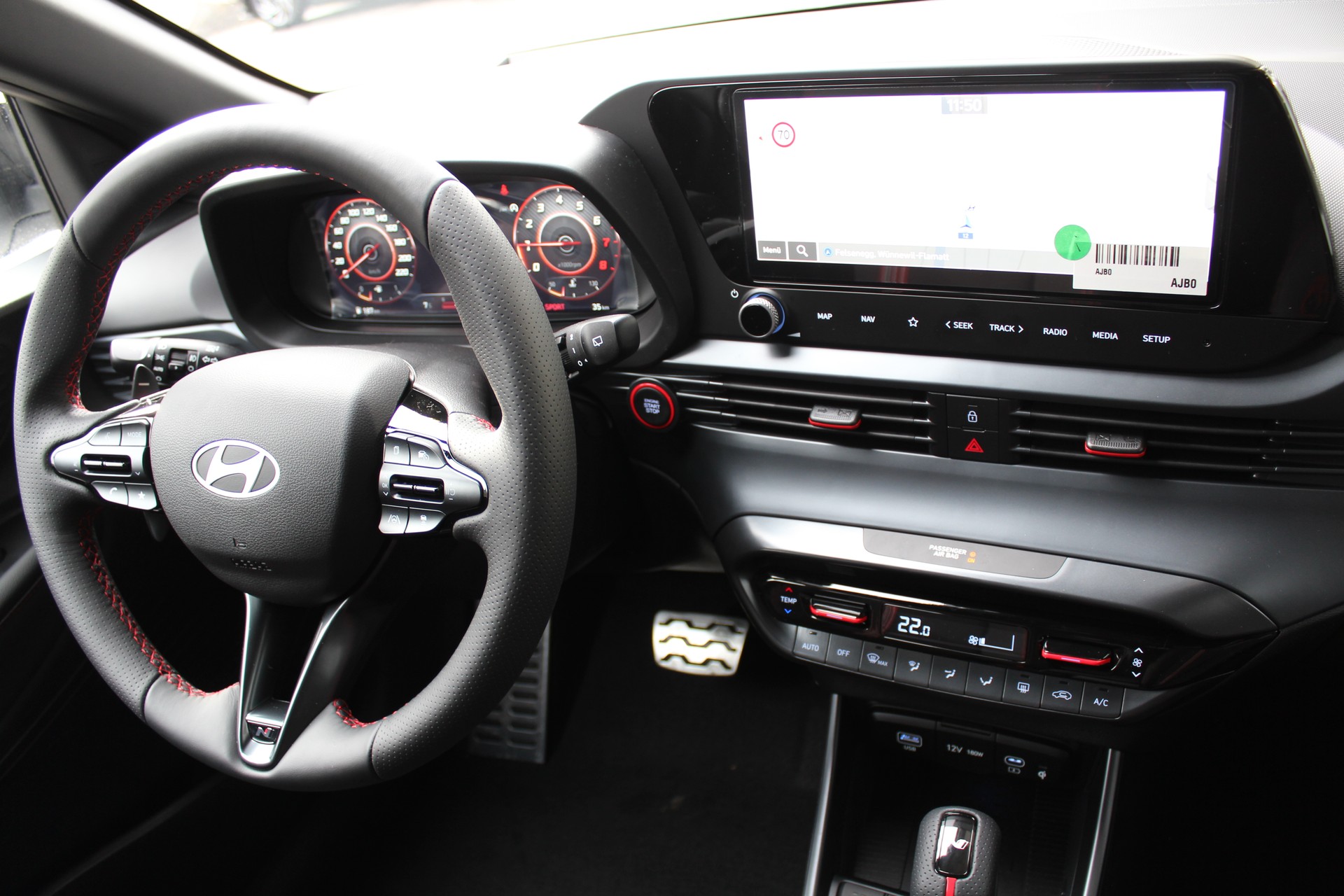HYUNDAI i20 1.0 T-GDi N-Line DCT-image-14