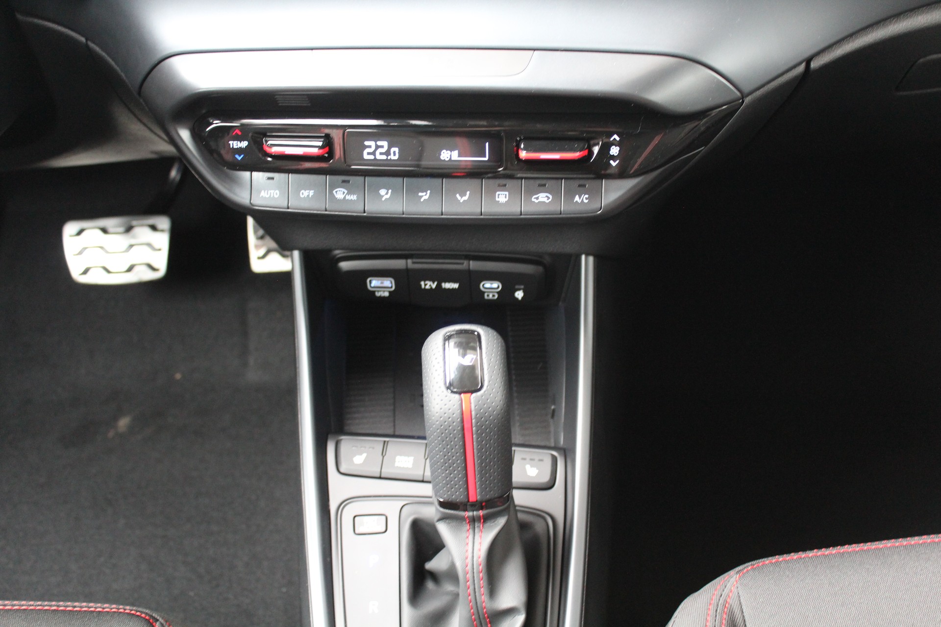 HYUNDAI i20 1.0 T-GDi N-Line DCT-image-13
