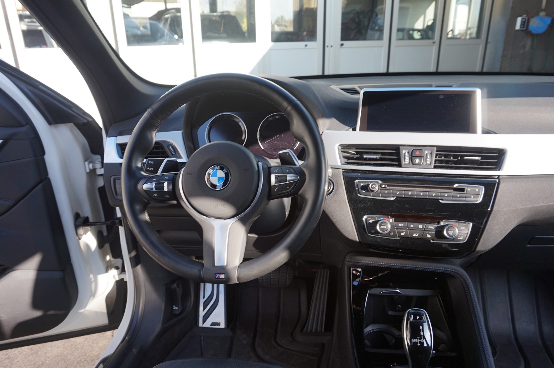 BMW X1 xDrive 20d M Sport Steptronic-image-7