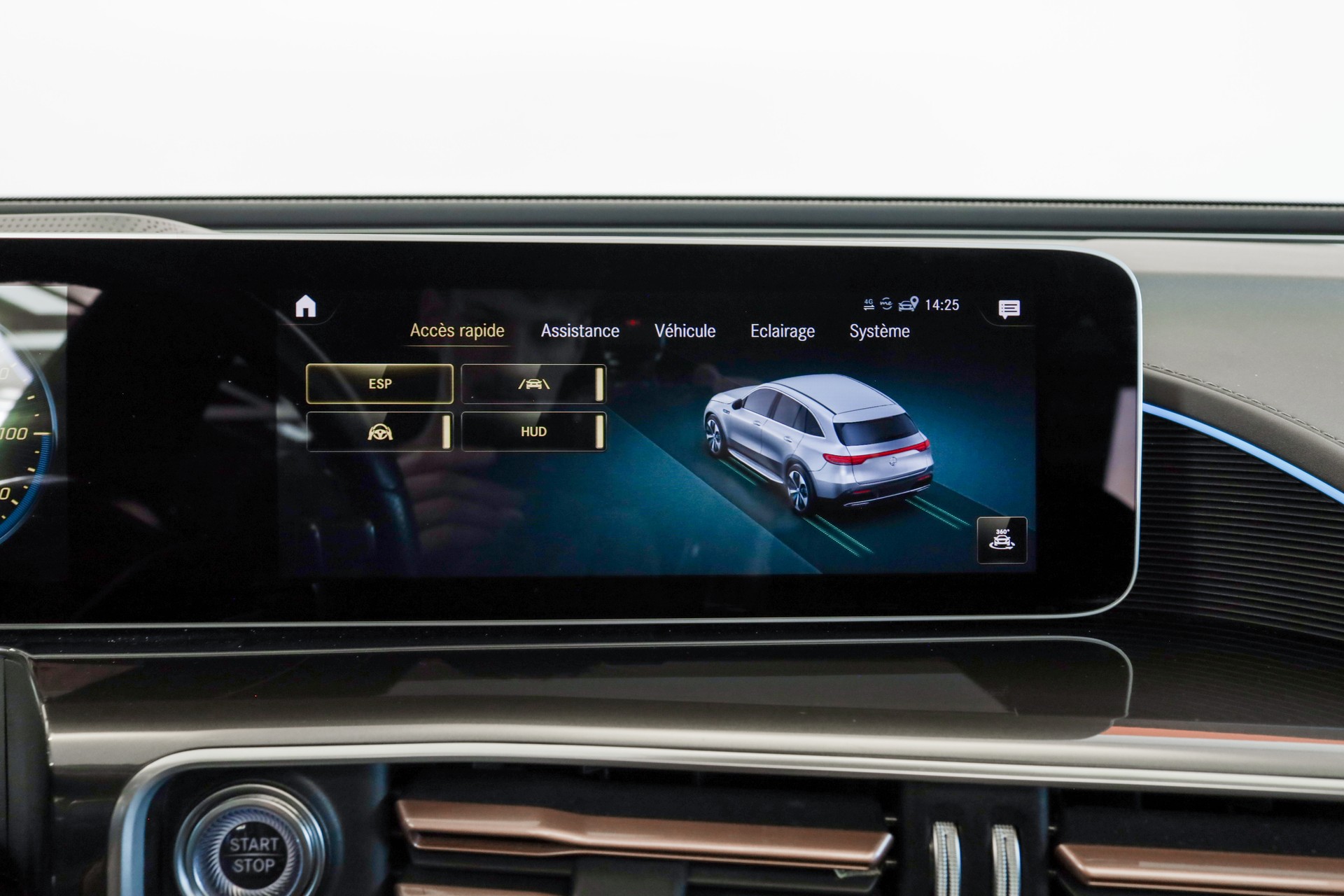 MERCEDES-BENZ EQC 400 AMG Line 4Matic-image-18