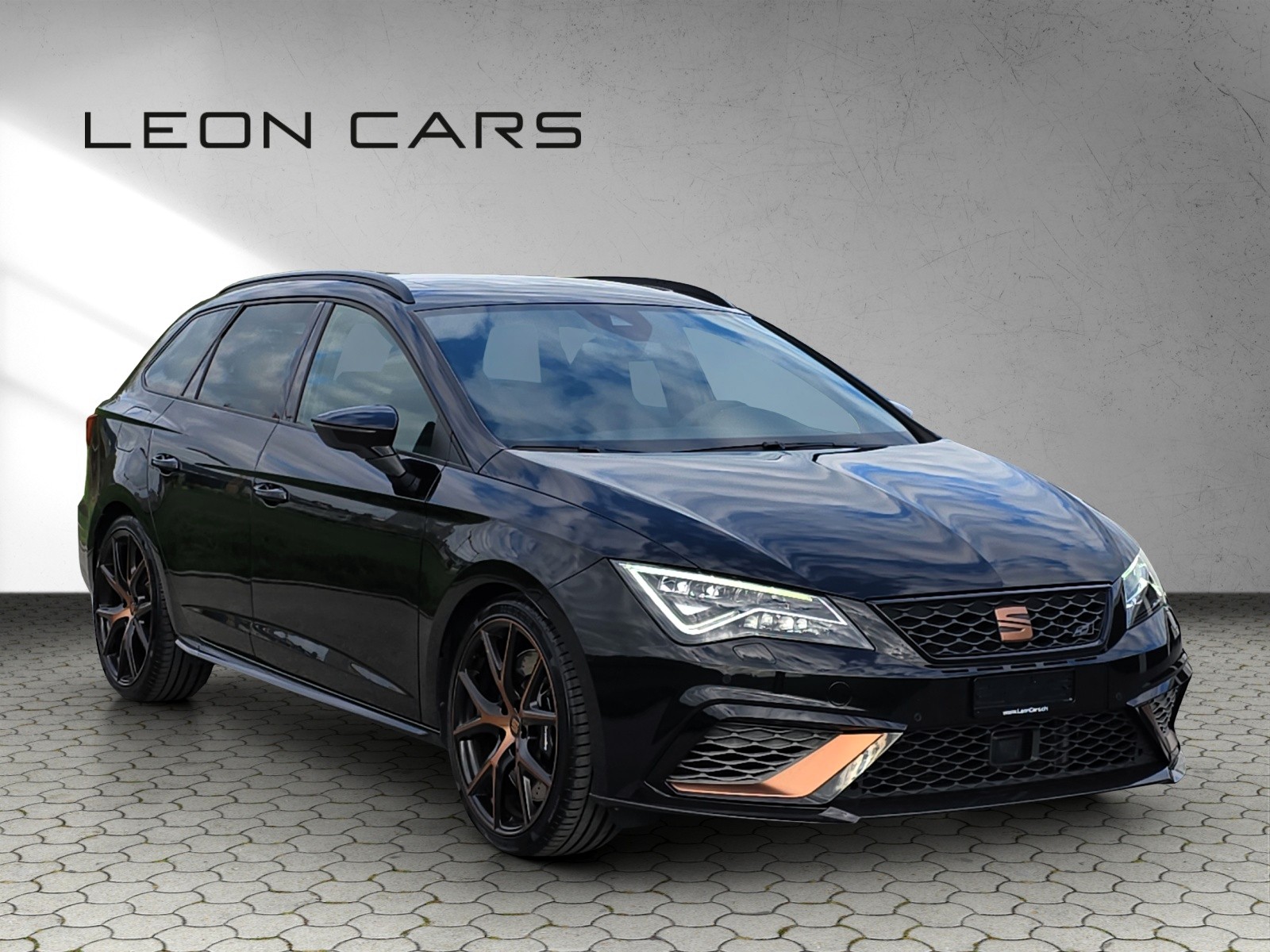 SEAT Leon ST 2.0 TSI ABT Cupra R 350 PS 4 Drive DSG-showroom-element-1