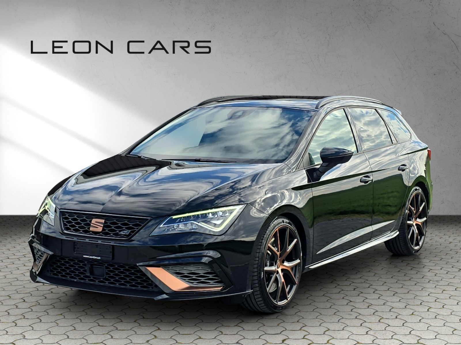 SEAT Leon ST 2.0 TSI ABT Cupra R 350 PS 4 Drive DSG