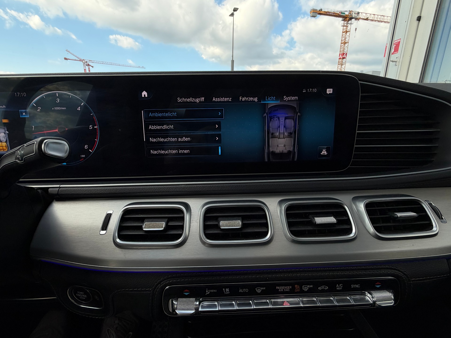 MERCEDES-BENZ GLE 300 d 4Matic AMG Line 9G-Tronic-image-22