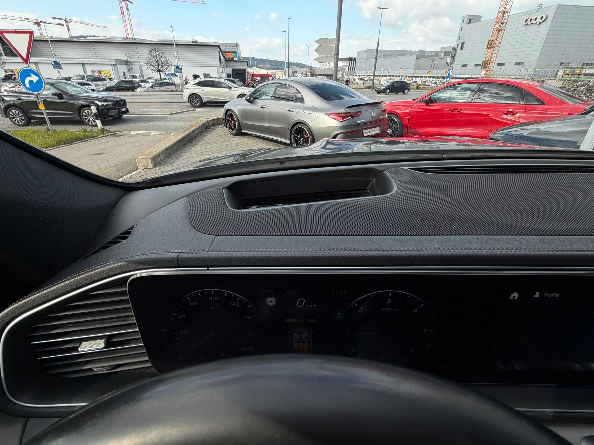 MERCEDES-BENZ GLE 300 d 4Matic AMG Line 9G-Tronic-image-20
