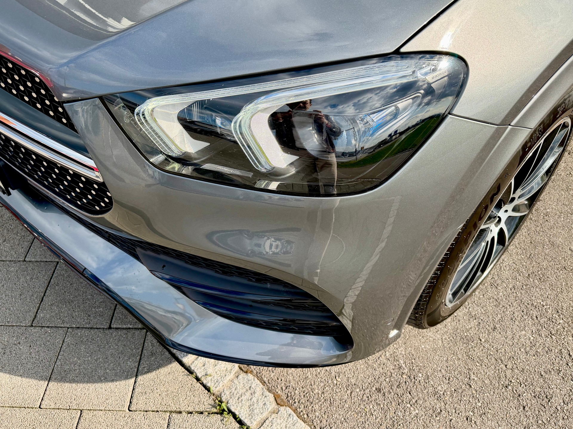 MERCEDES-BENZ GLE 300 d 4Matic AMG Line 9G-Tronic-image-5