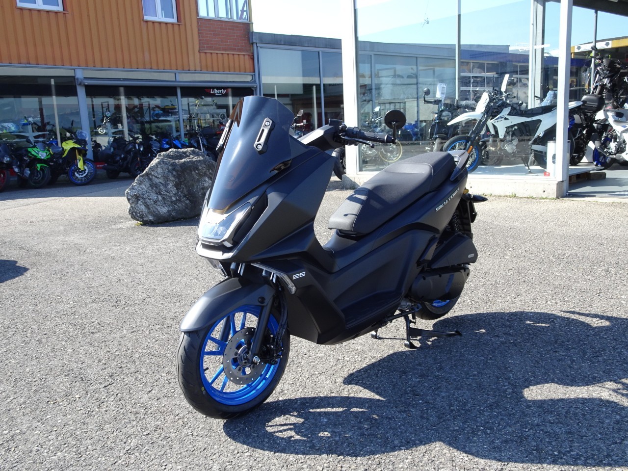 KYMCO Sky Town 125 Color-image-3