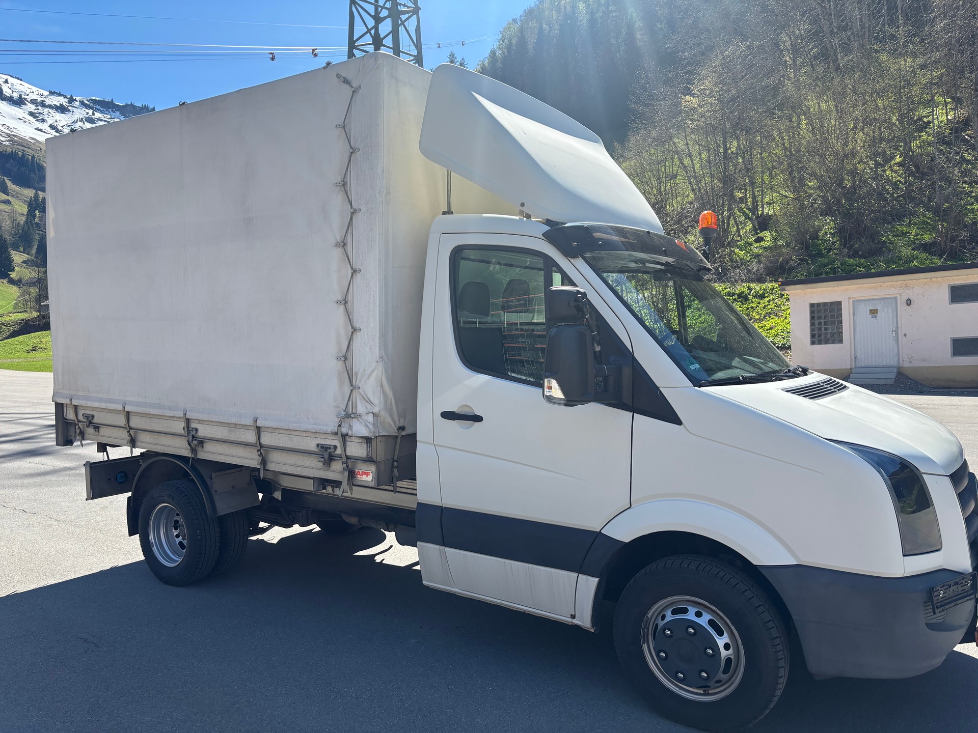 VW CRAFTER-image-2