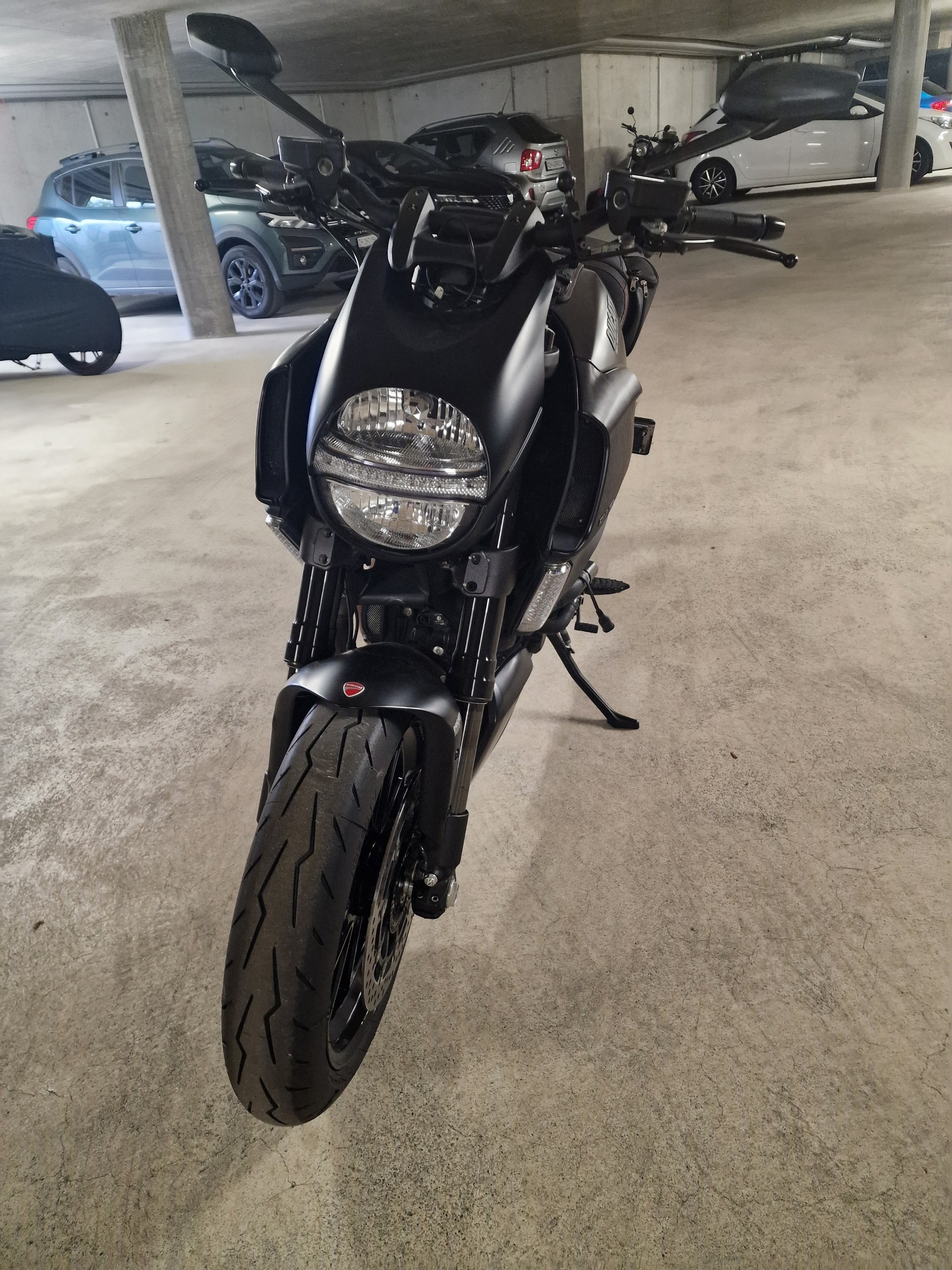 DUCATI Diavel 1200 Dark-image-7