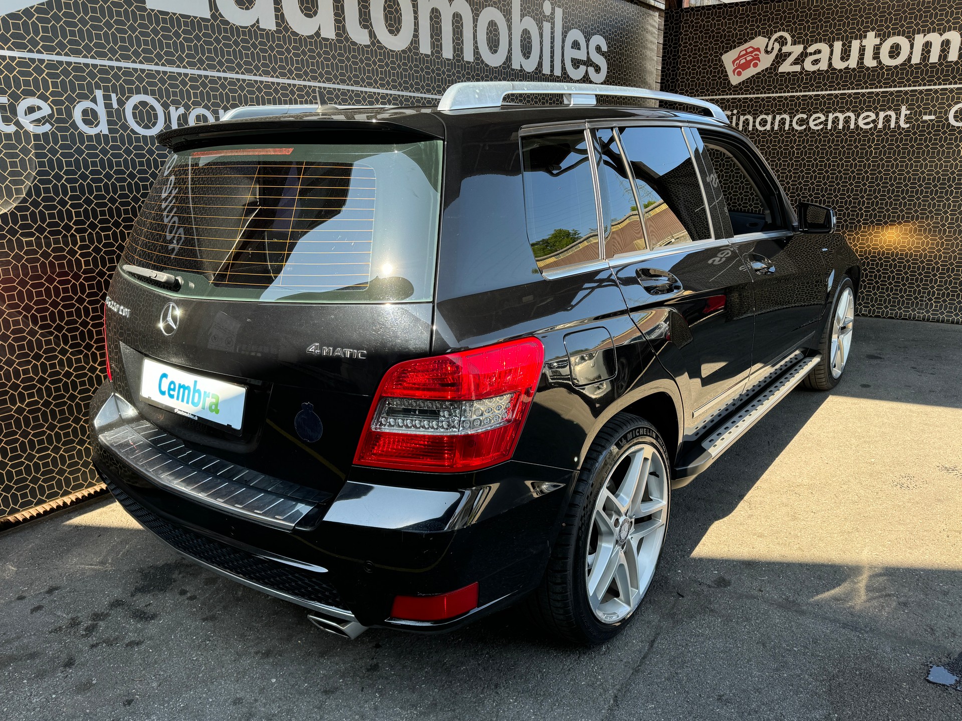 MERCEDES-BENZ GLK 220 CDI BlueEfficiency 4Matic 7G-Tronic-showroom-element-3