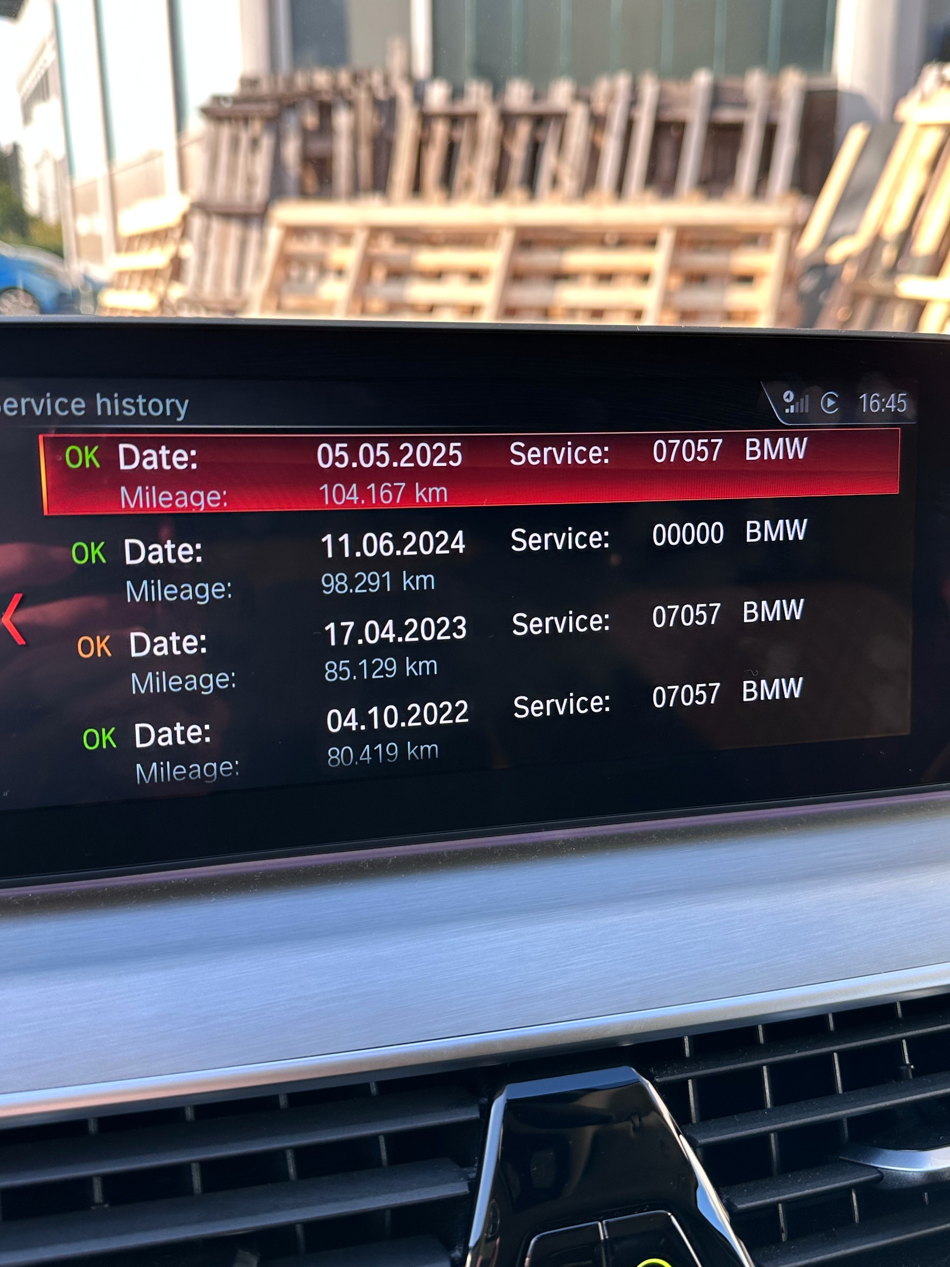 BMW 520d xDrive Sport Line Steptronic-image-12
