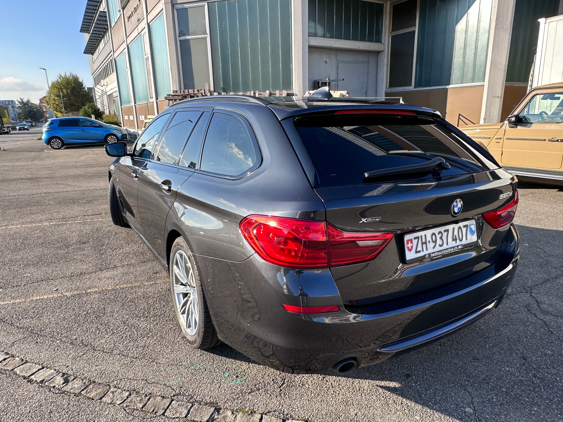 BMW 520d xDrive Sport Line Steptronic-image-4