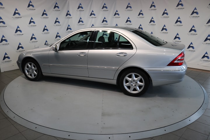 MERCEDES-BENZ C 240 Elégance-image-16