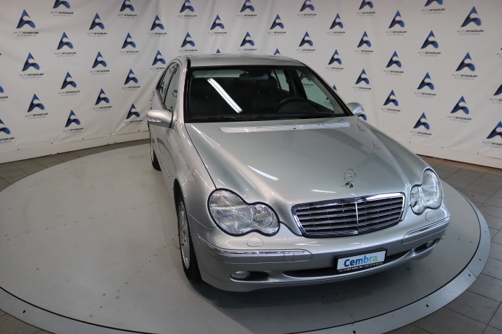 MERCEDES-BENZ C 240 Elégance-image-8