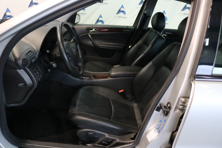 MERCEDES-BENZ C 240 Elégance-showroom-element-2