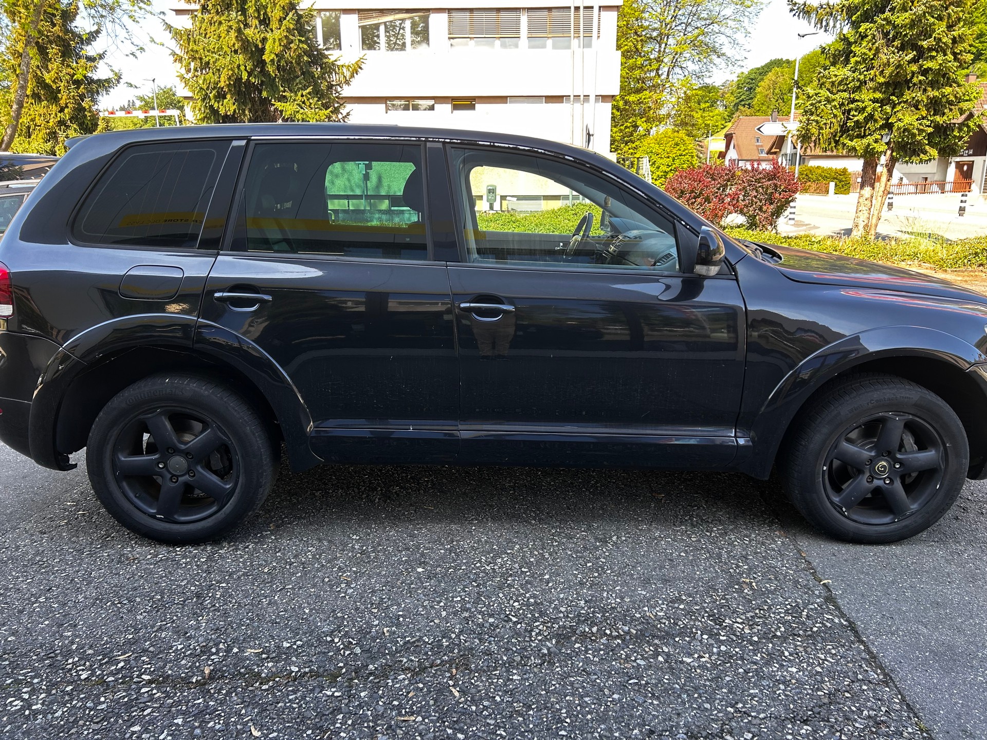 VW Touareg 3.0 TDI Advance Tiptronic-image-3
