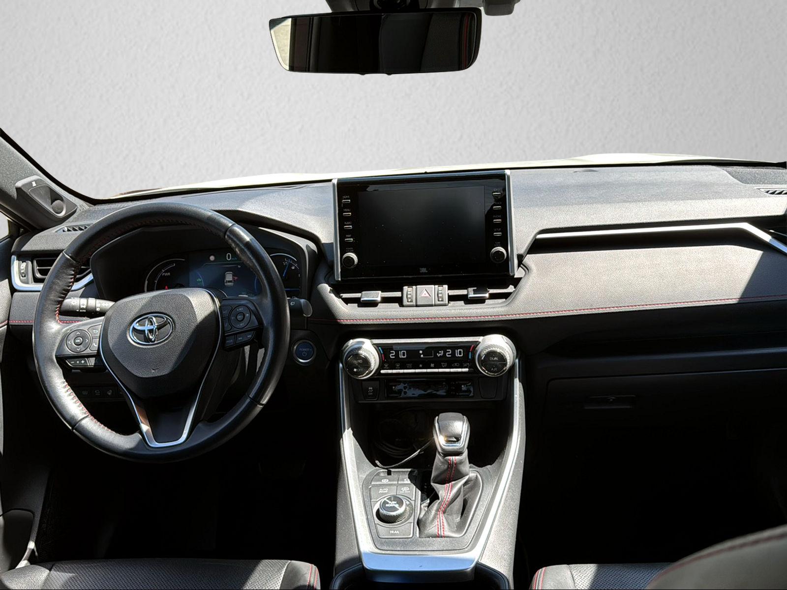TOYOTA RAV4 2.5 Plug-In-Hybrid Platinum-image-8