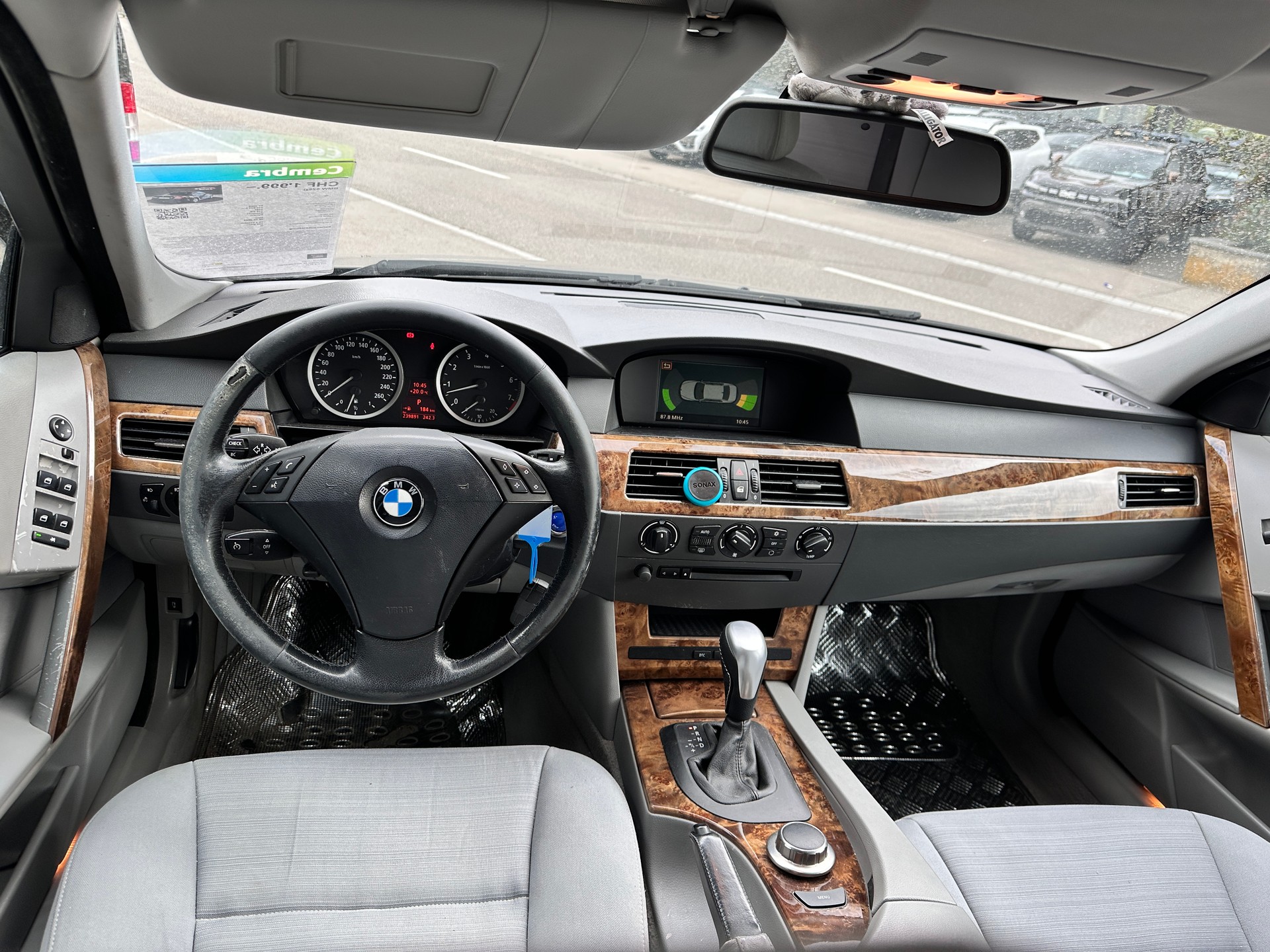 BMW 525xi ( Automat ) 218 PS-image-10