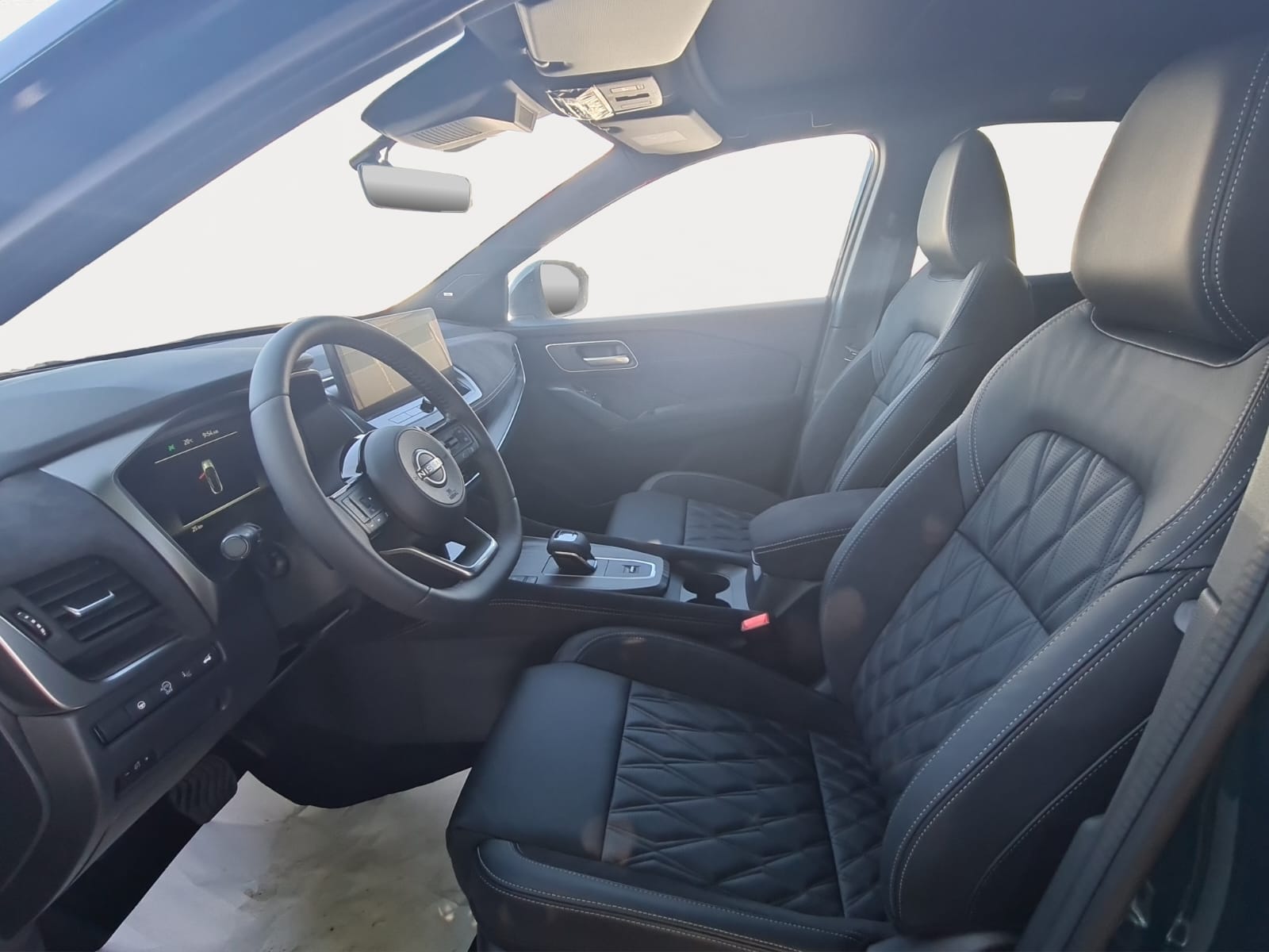 NISSAN Qashqai 1.3 DIG-T MHEV Tekna+-image-12