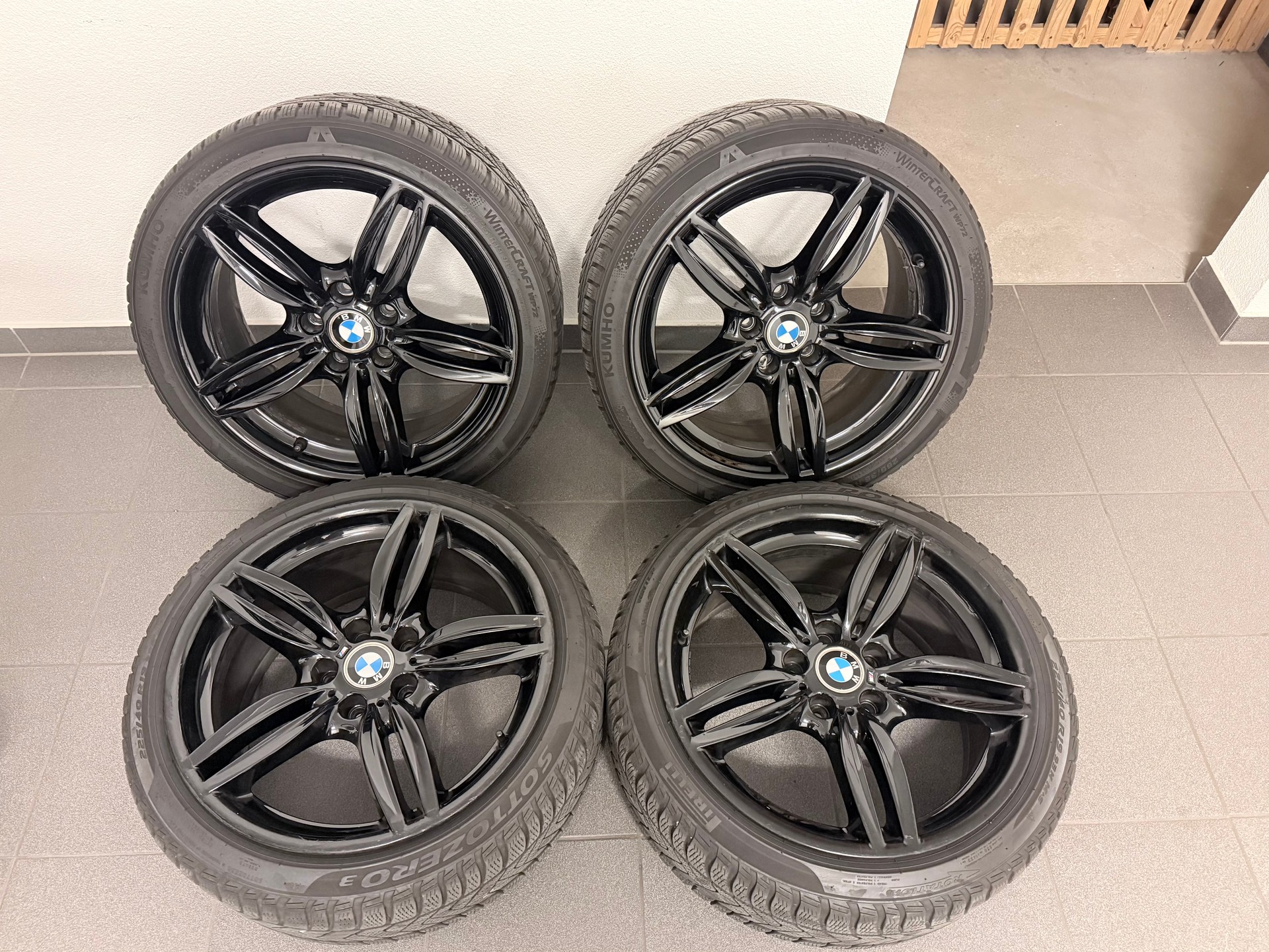 BMW 335i xDrive-image-7