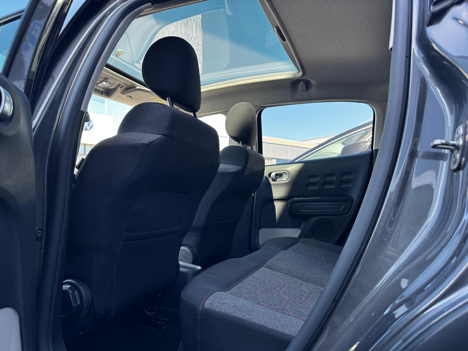 CITROEN C3 1.2i PureTech Shine EAT6-image-25