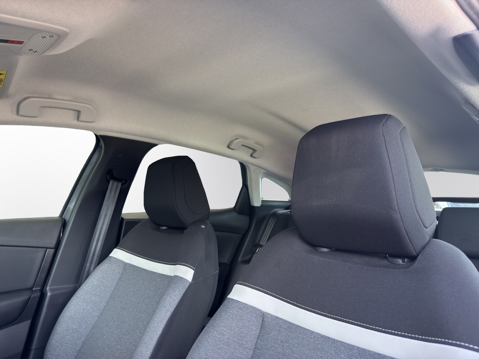 CITROEN C4 Electric Swiss Ed.-image-8