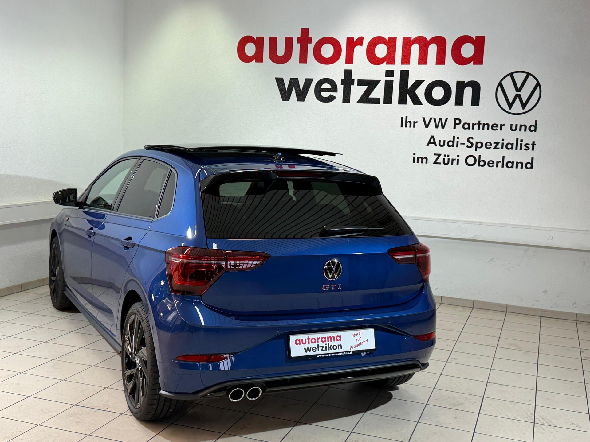 VW Polo 2.0 TSI GTI DSG-showroom-element-3