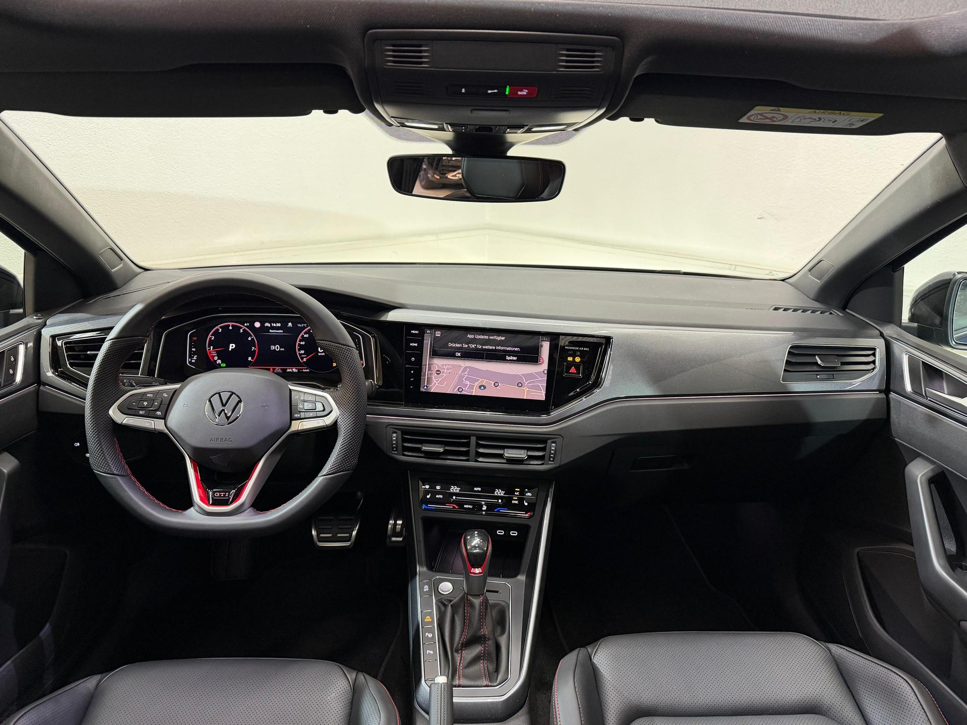 VW Polo 2.0 TSI GTI DSG-image-7