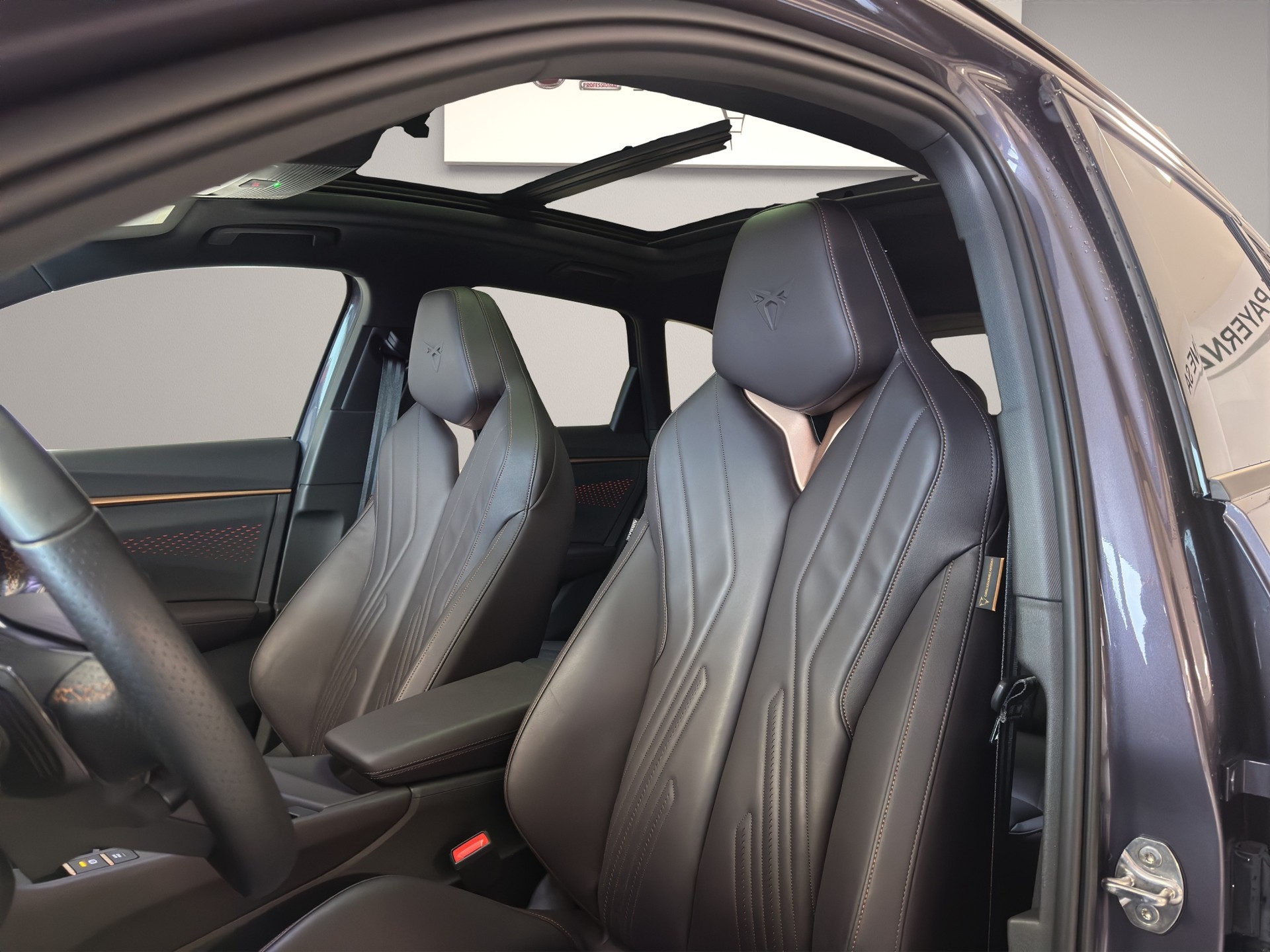 CUPRA Terramar 1.5 eHybrid DSG VZ-image-7