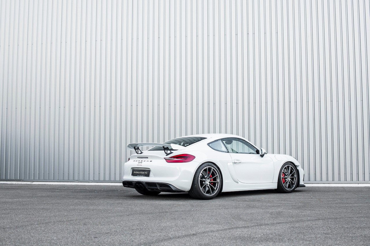 PORSCHE Cayman GT4 MR-image-4