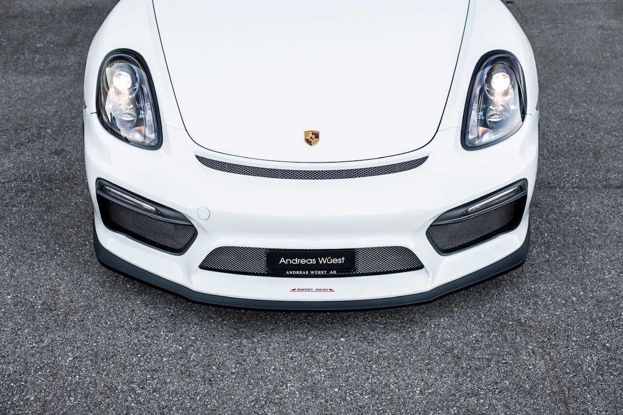 PORSCHE Cayman GT4 MR-image-8