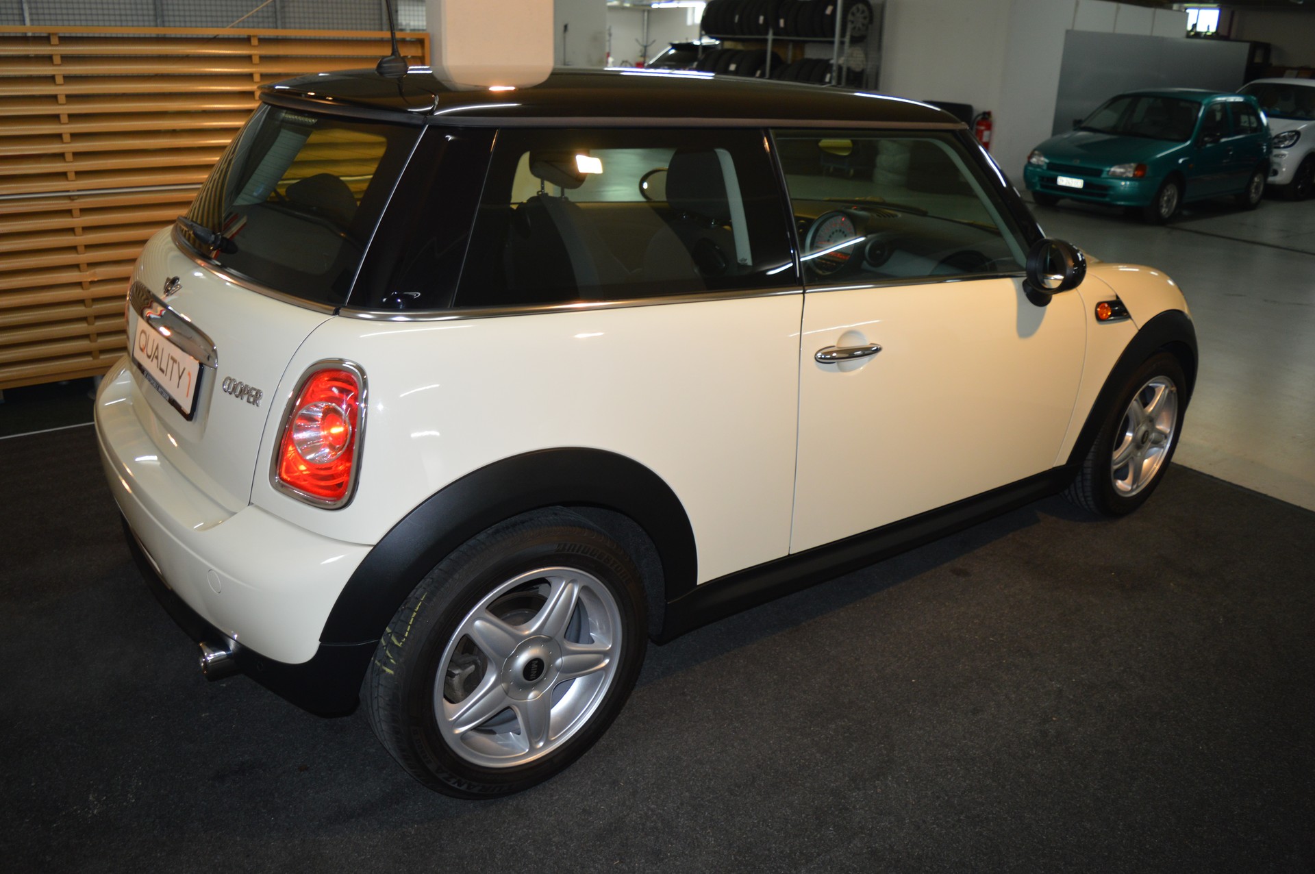 MINI Cooper-image-4