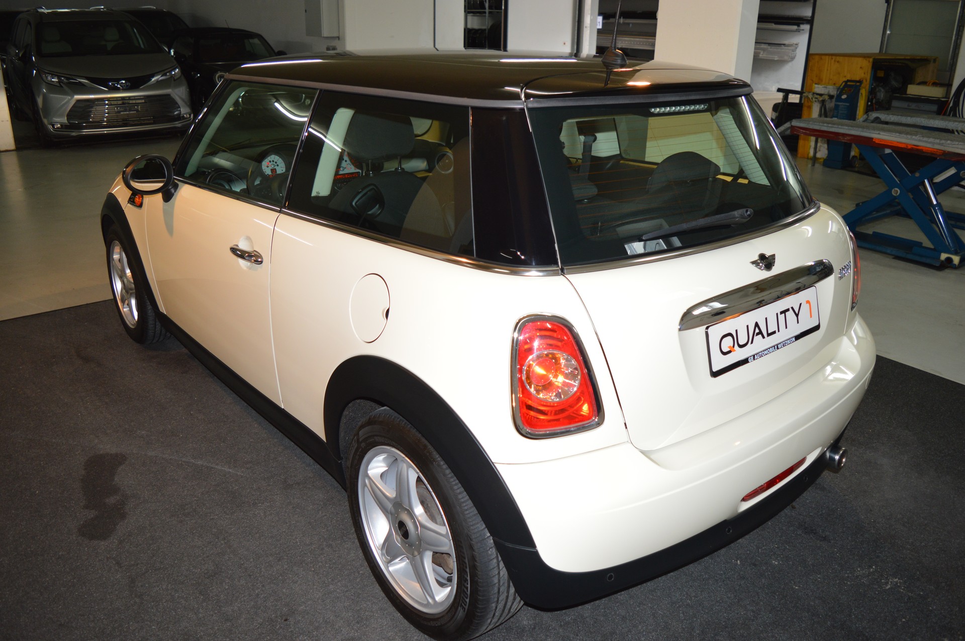 MINI Cooper-image-5