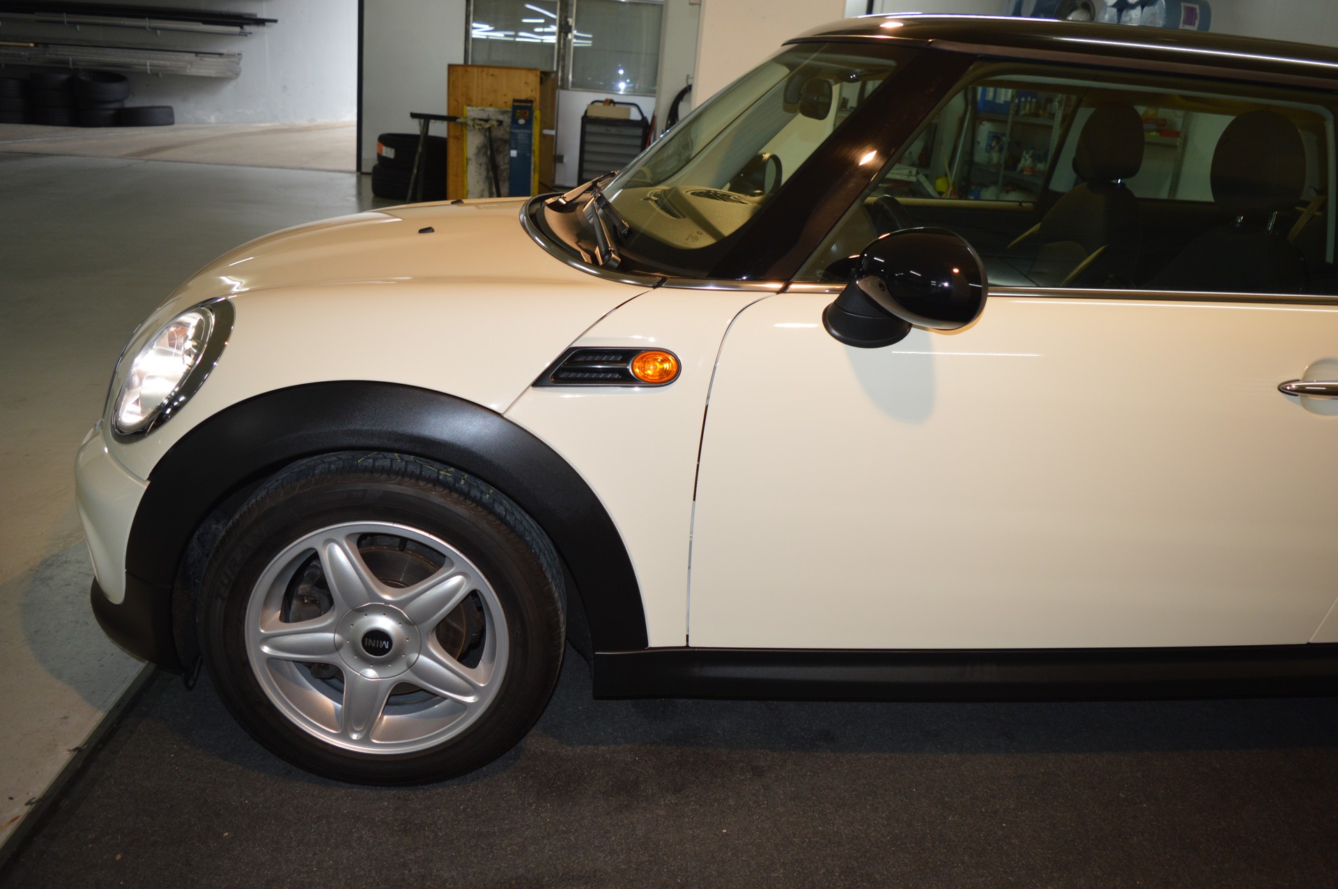 MINI Cooper-image-8