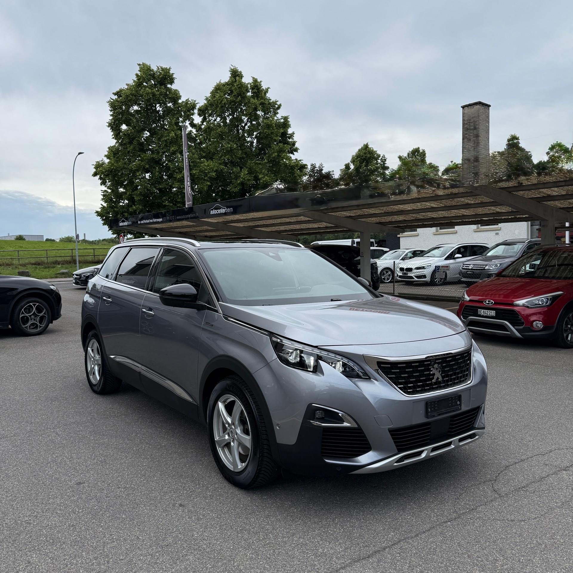 PEUGEOT 5008 1.6Pure Tech GT Line EAT8